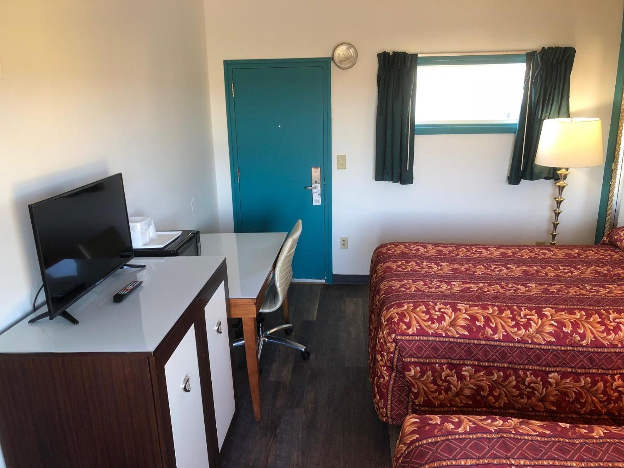 Double Room with Two Double Beds - Non-Smoking