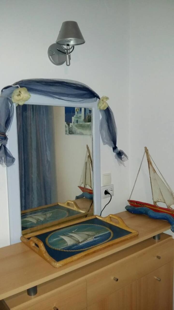 Standard Twin Room photo 2