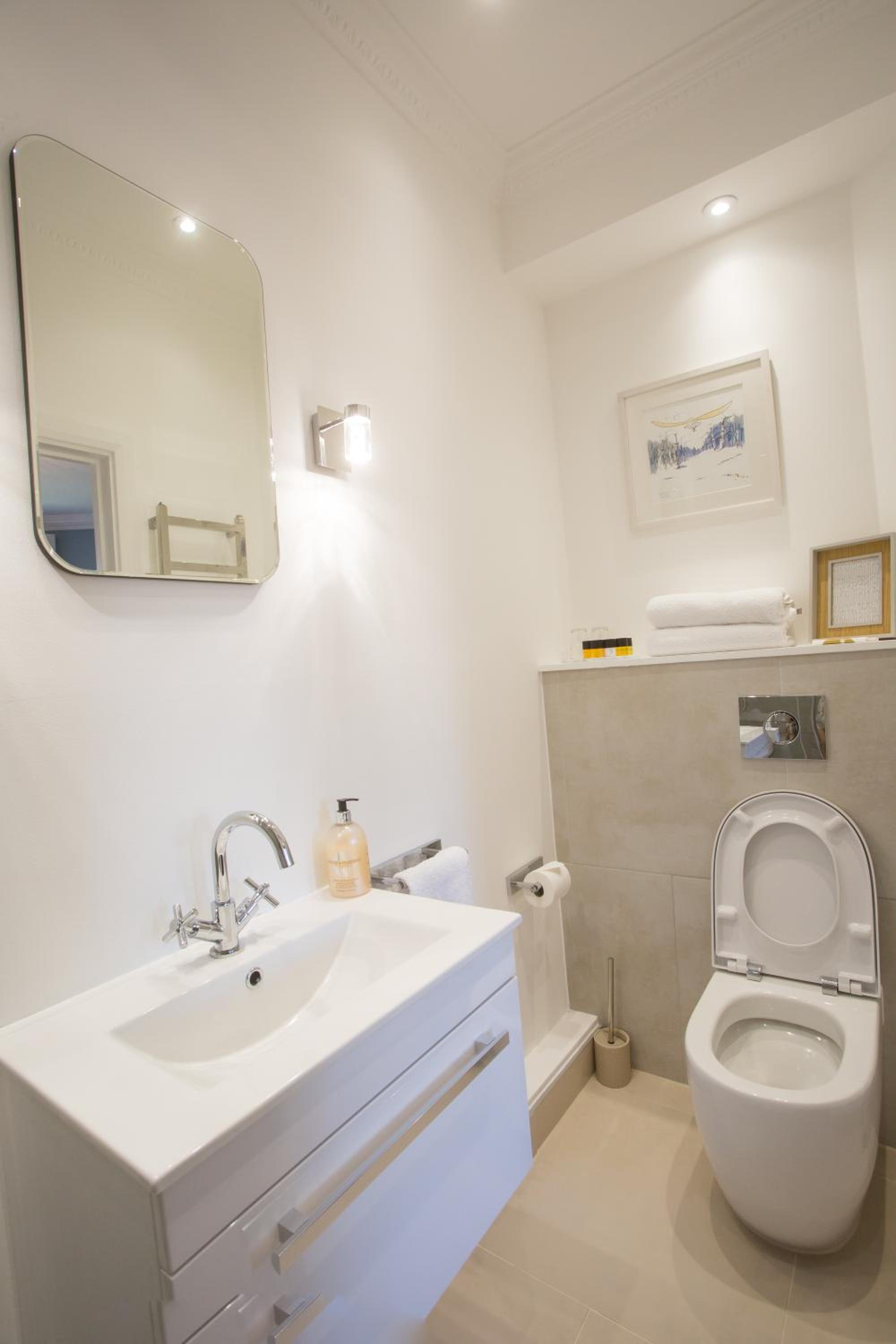 Deluxe Double Room - Photo 7