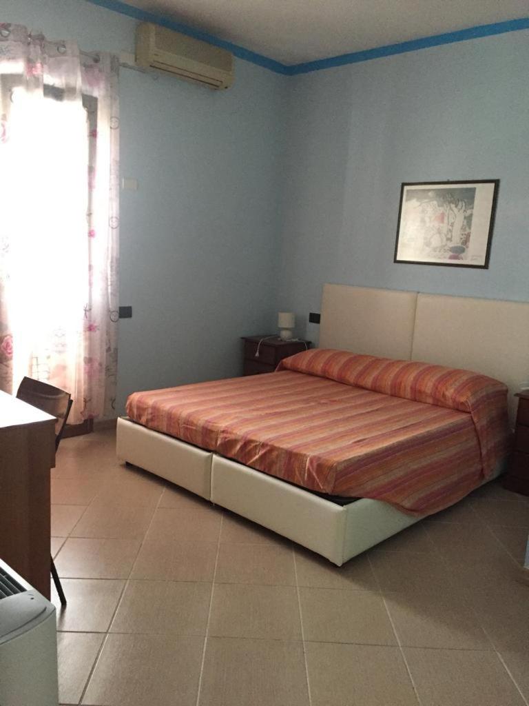 Large Double or Twin Room