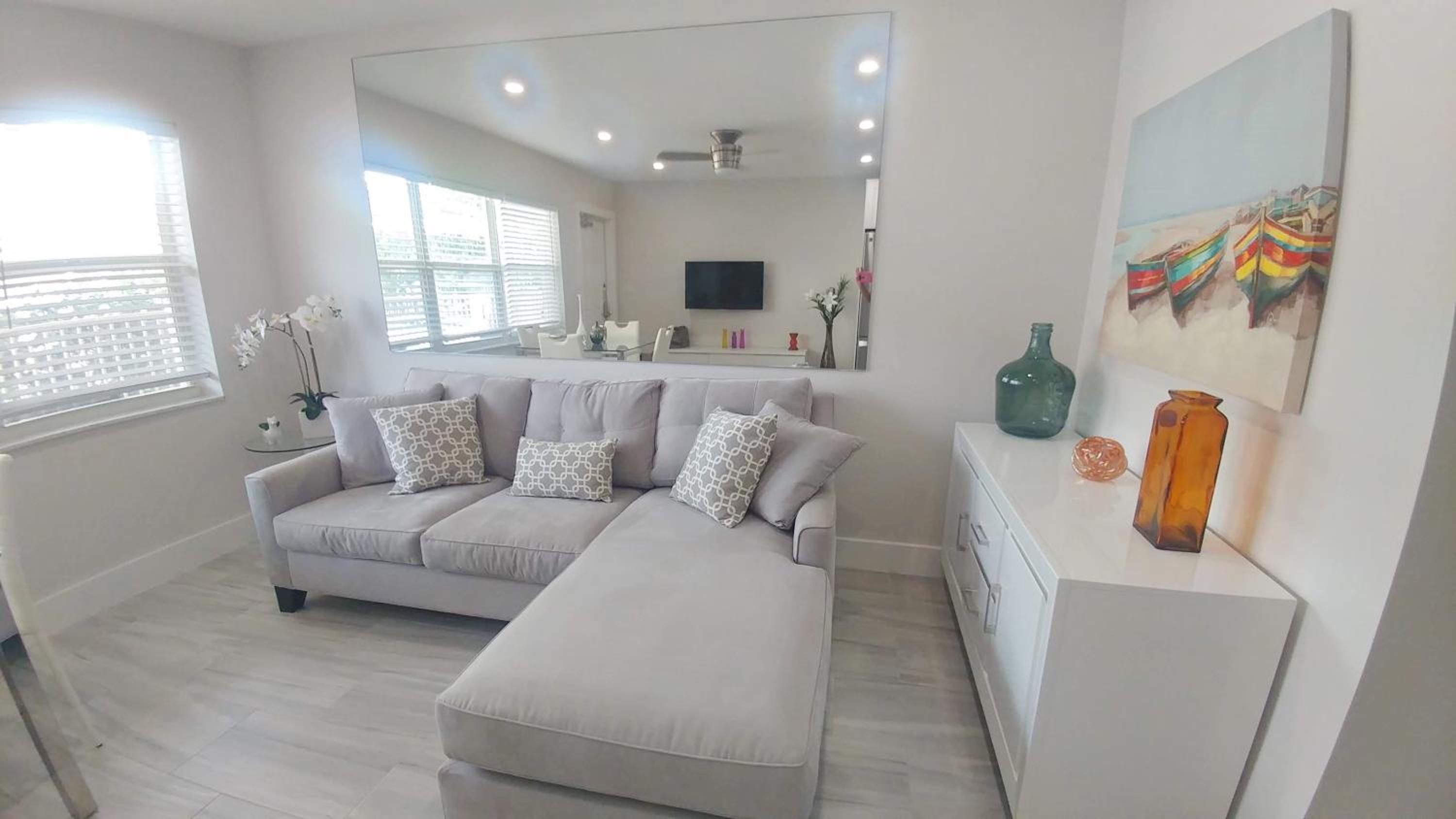 Apartment - Ground Floor photo 1