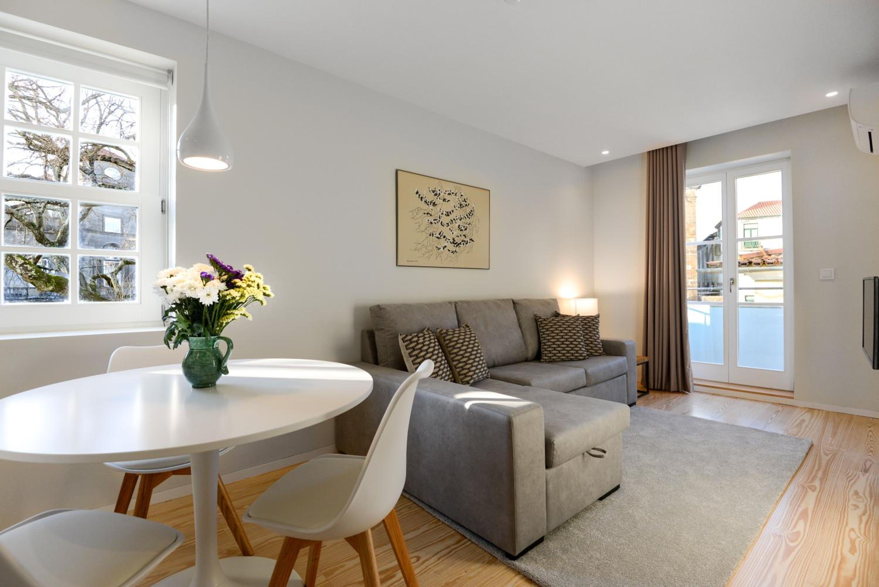 Apartment with Terrace