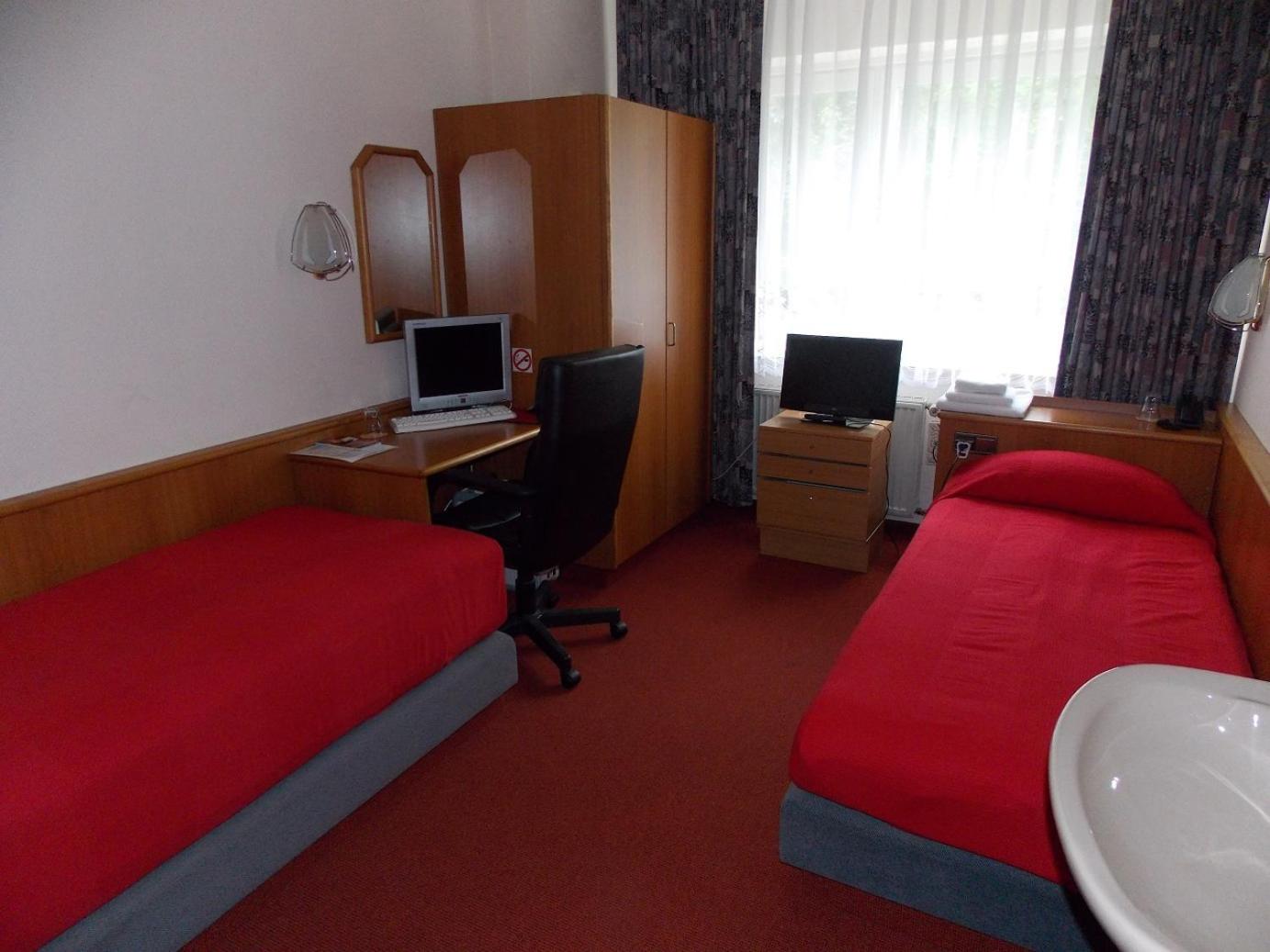 Two-Bedroom Apartment (4 Adults) photo 1