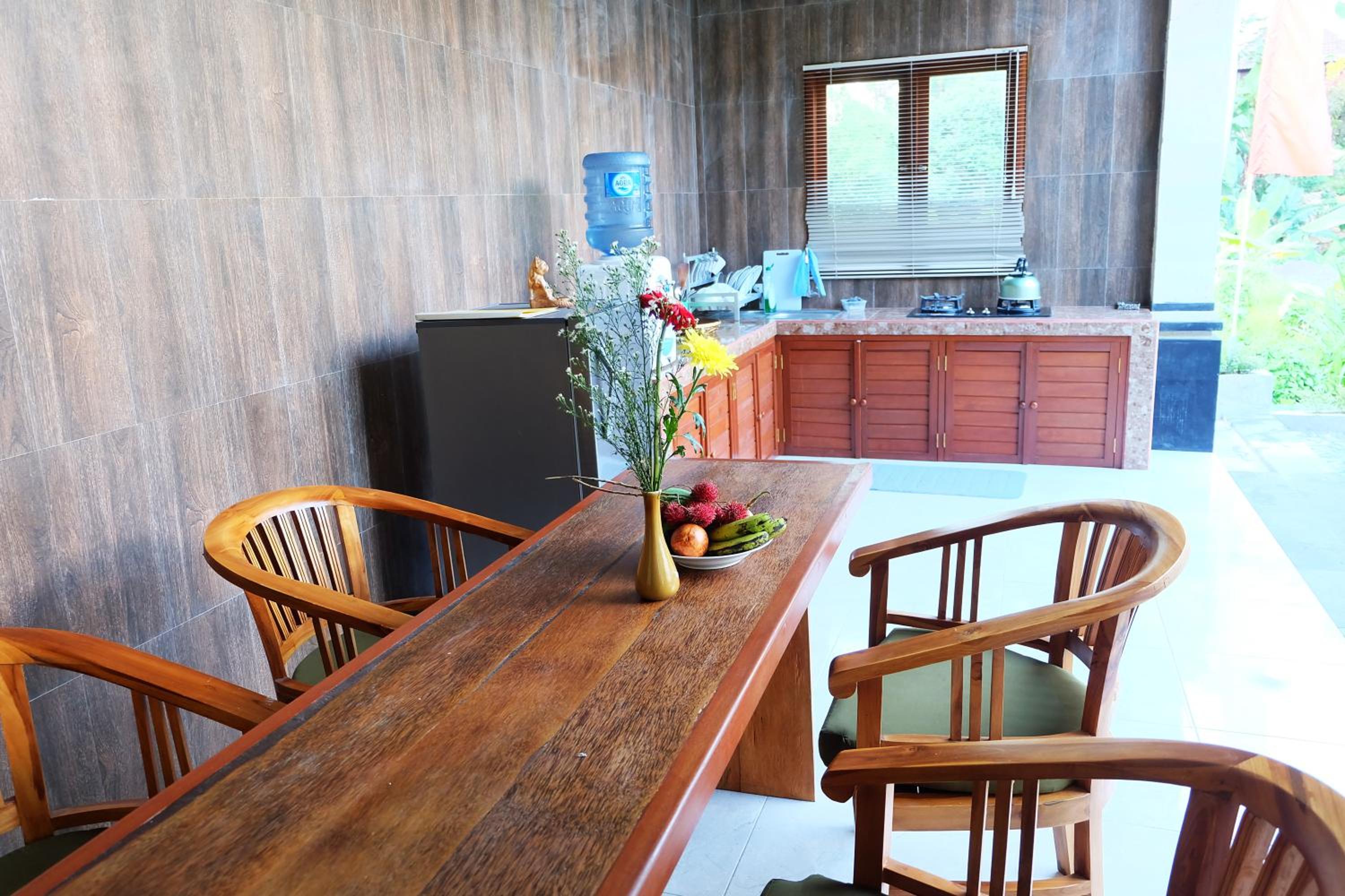 Villa with Private Pool - Photo 19