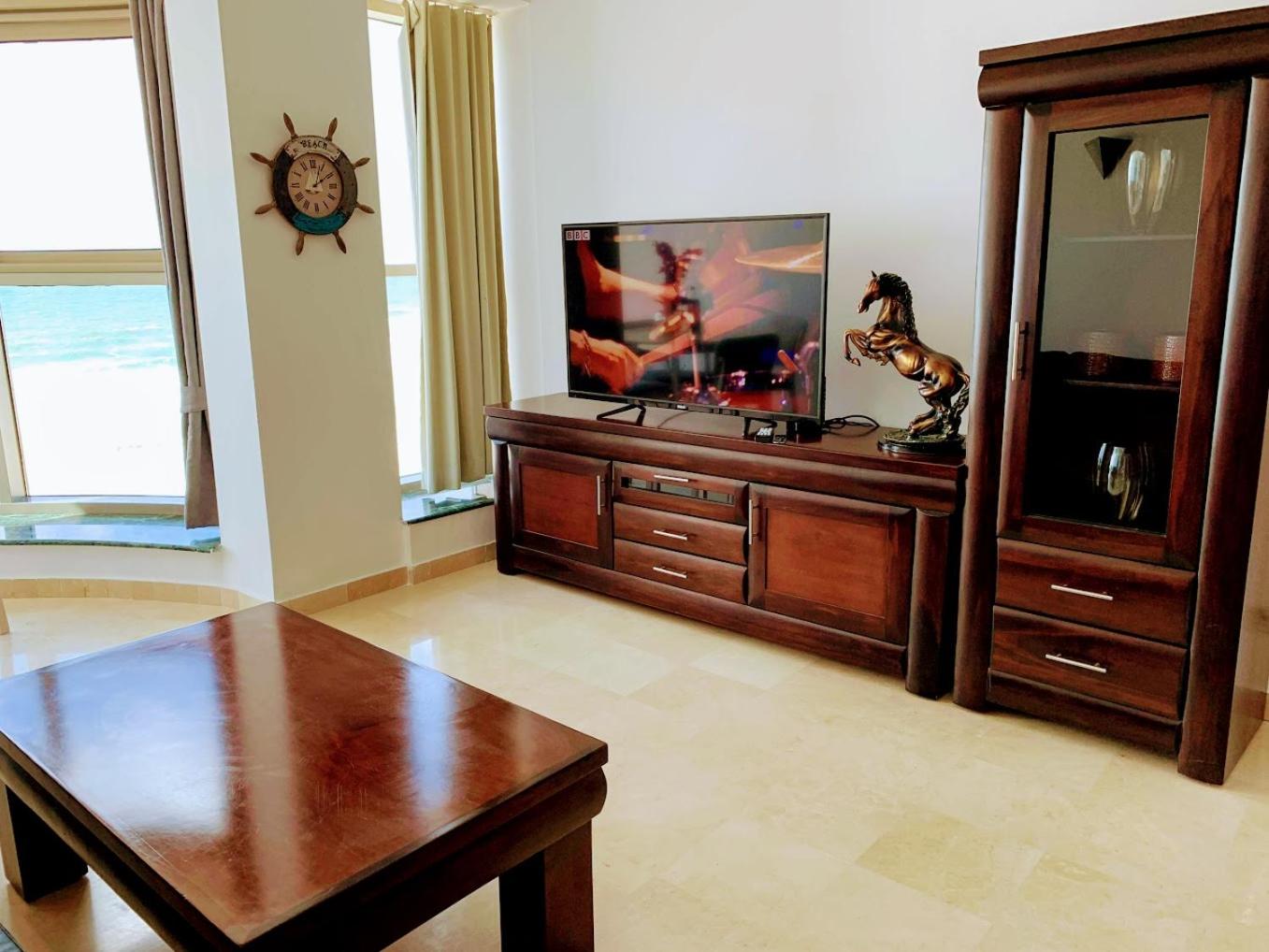 Apartment with Sea View