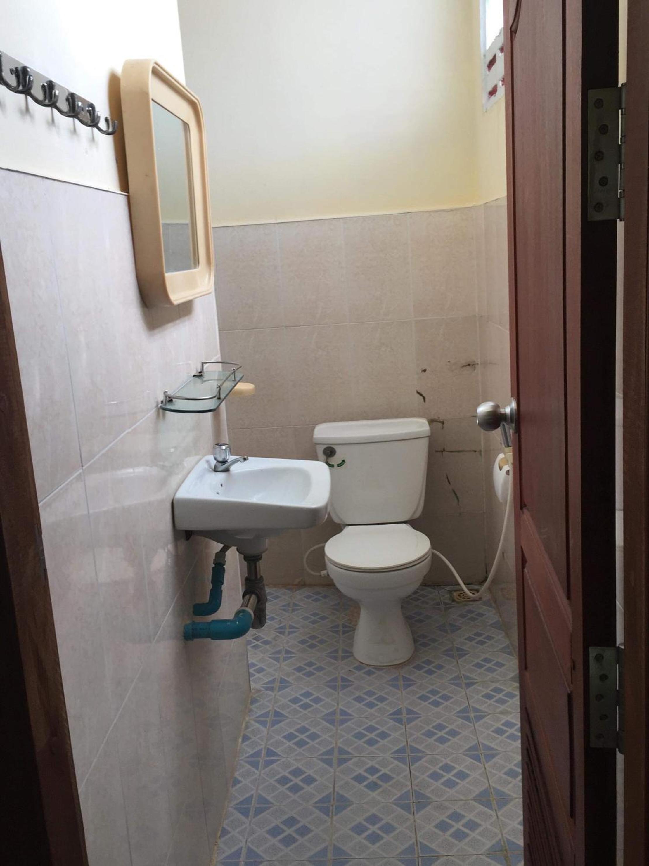 Deluxe Double Room-Fan - Photo 6