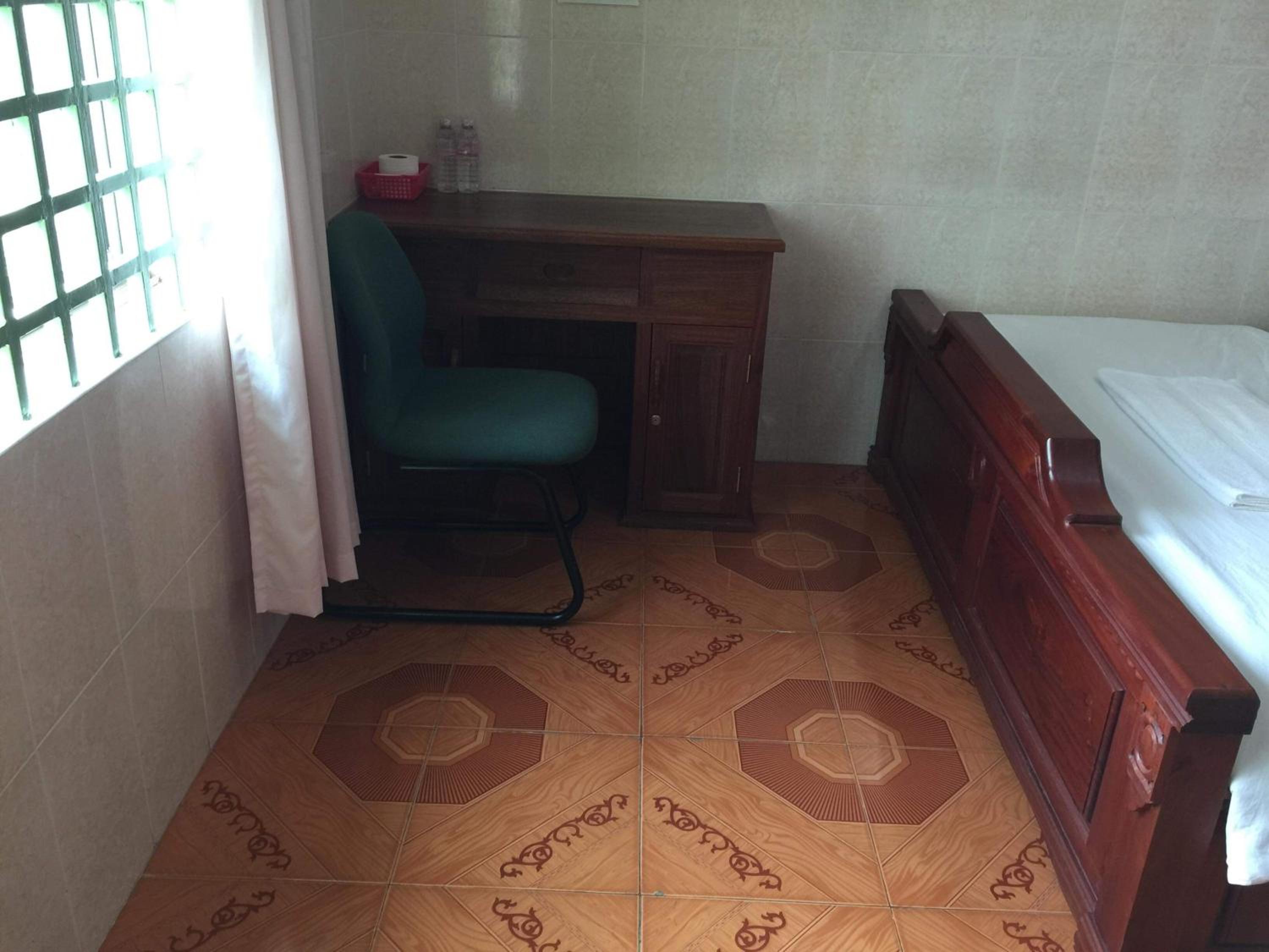 Deluxe Double Room-Fan - Photo 4