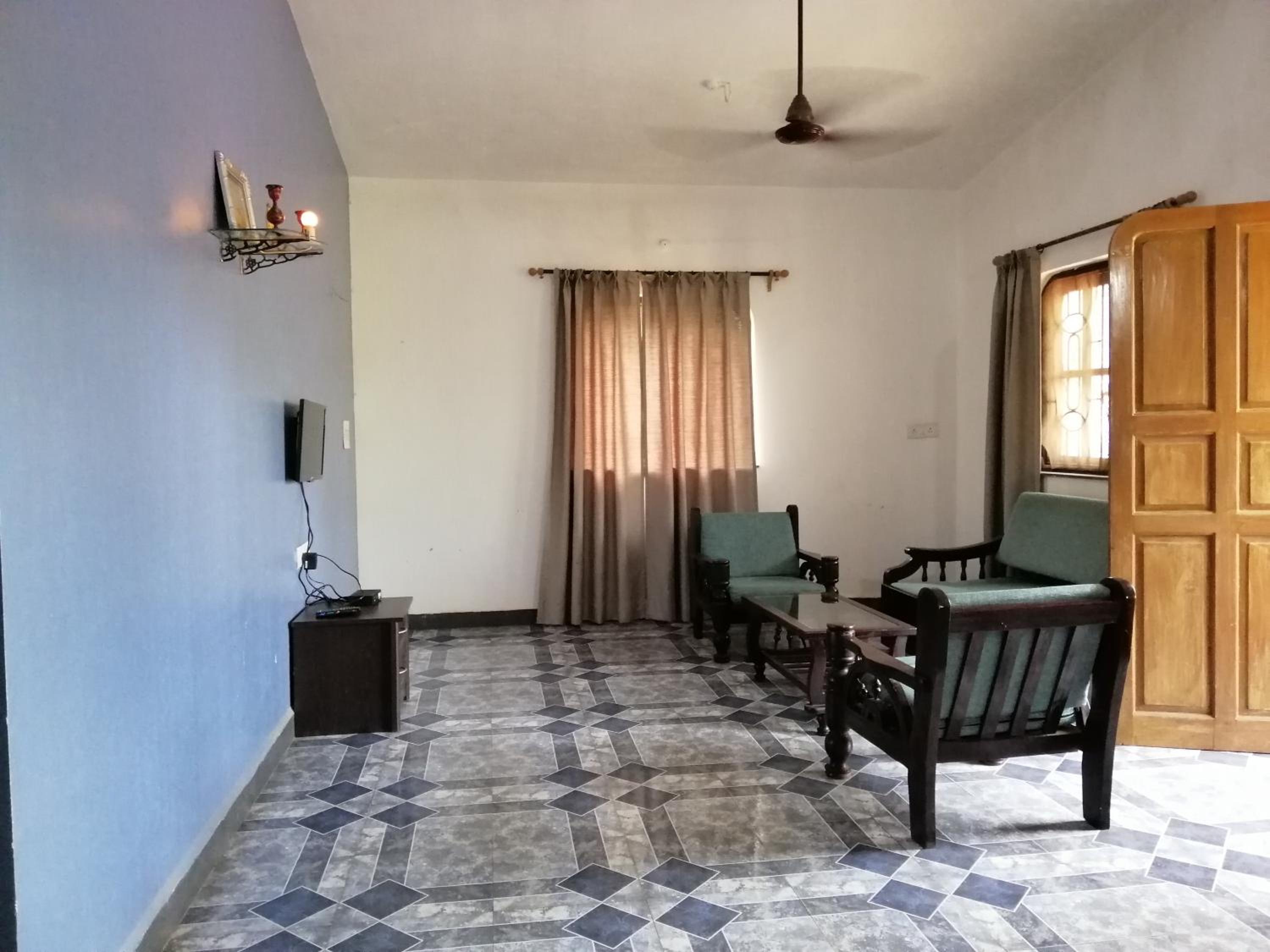 Two-Bedroom Apartment - Photo 18
