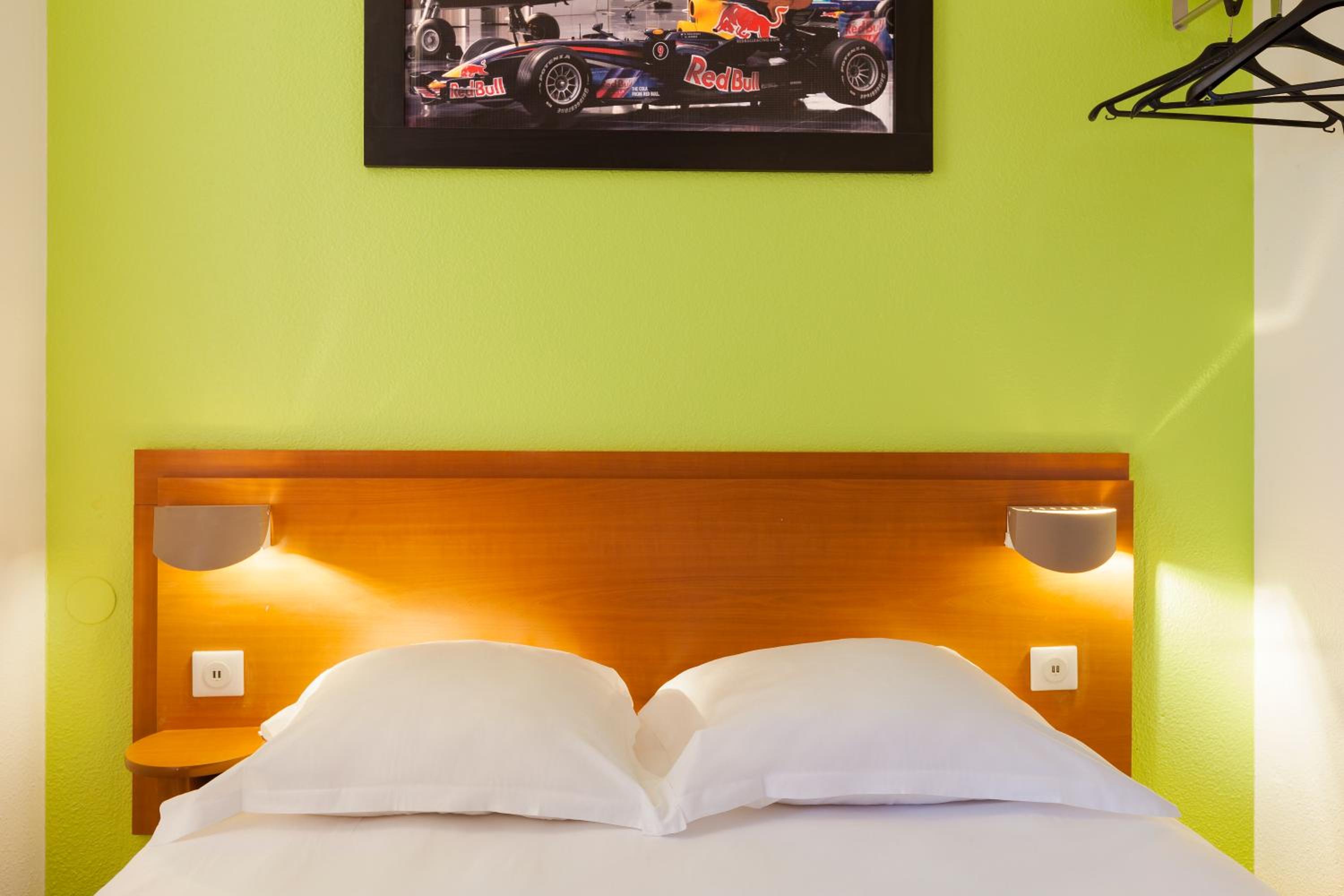 Double Room - Photo 3