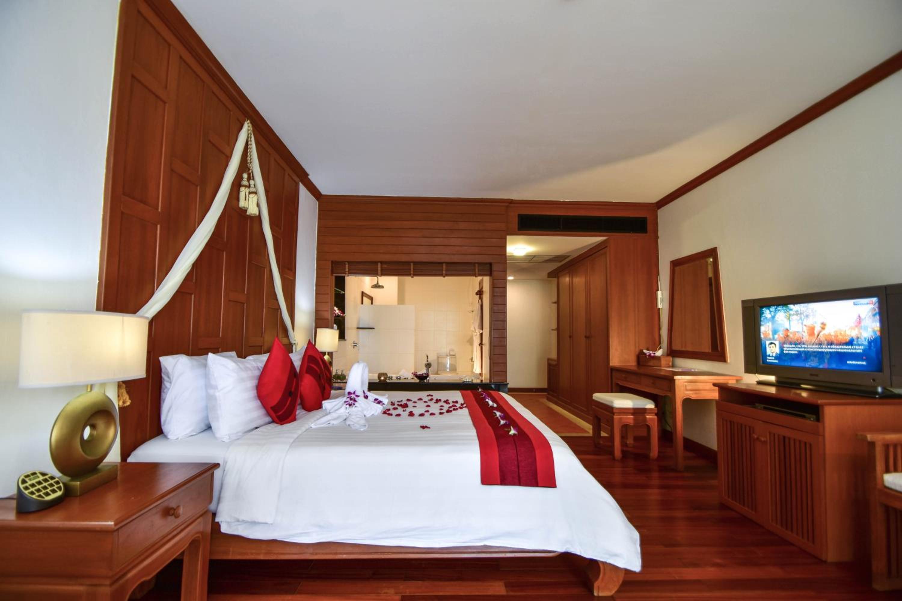 Deluxe Room (Size 50 Sqm.) - Photo 10