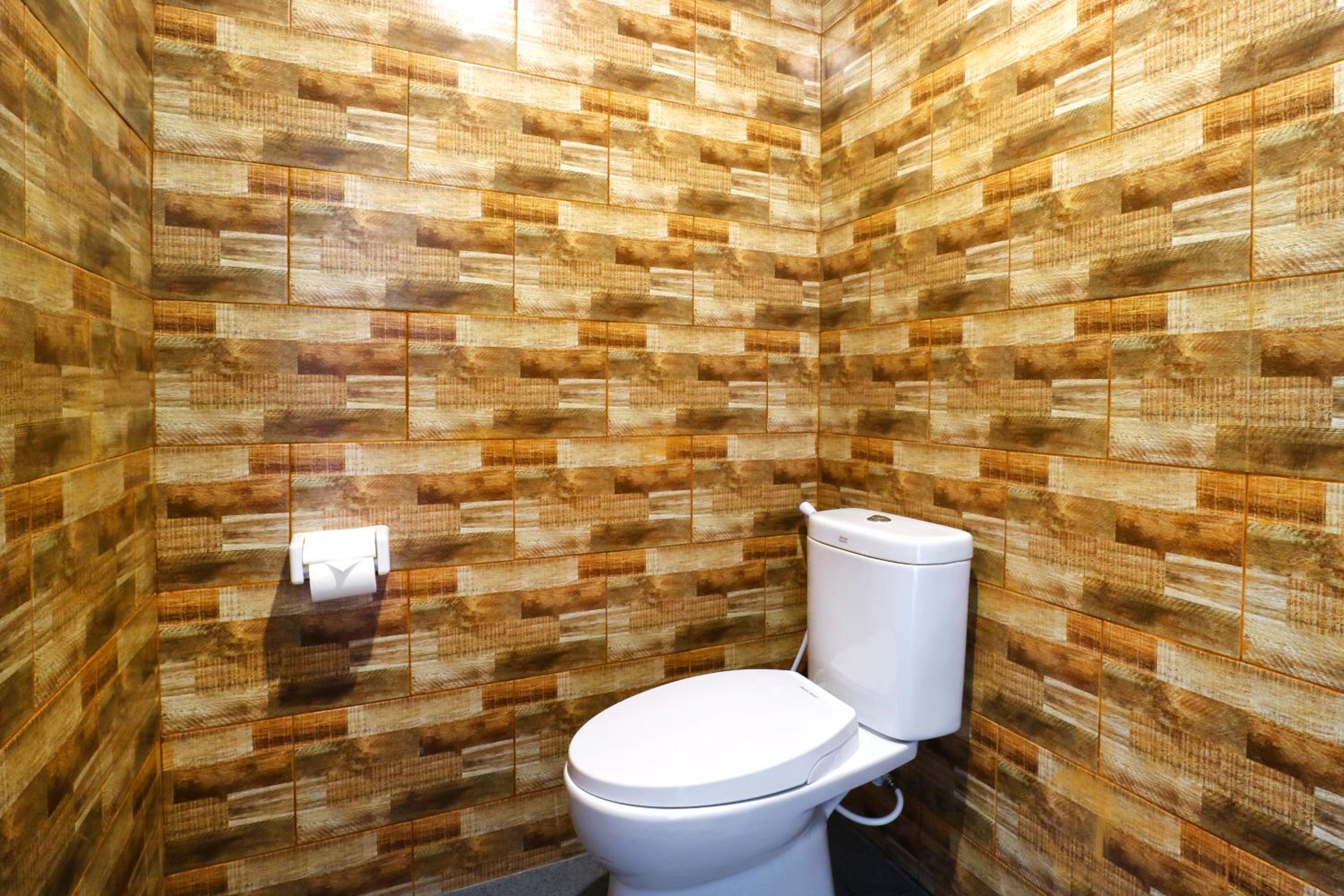 Standard Twin Room - Photo 7