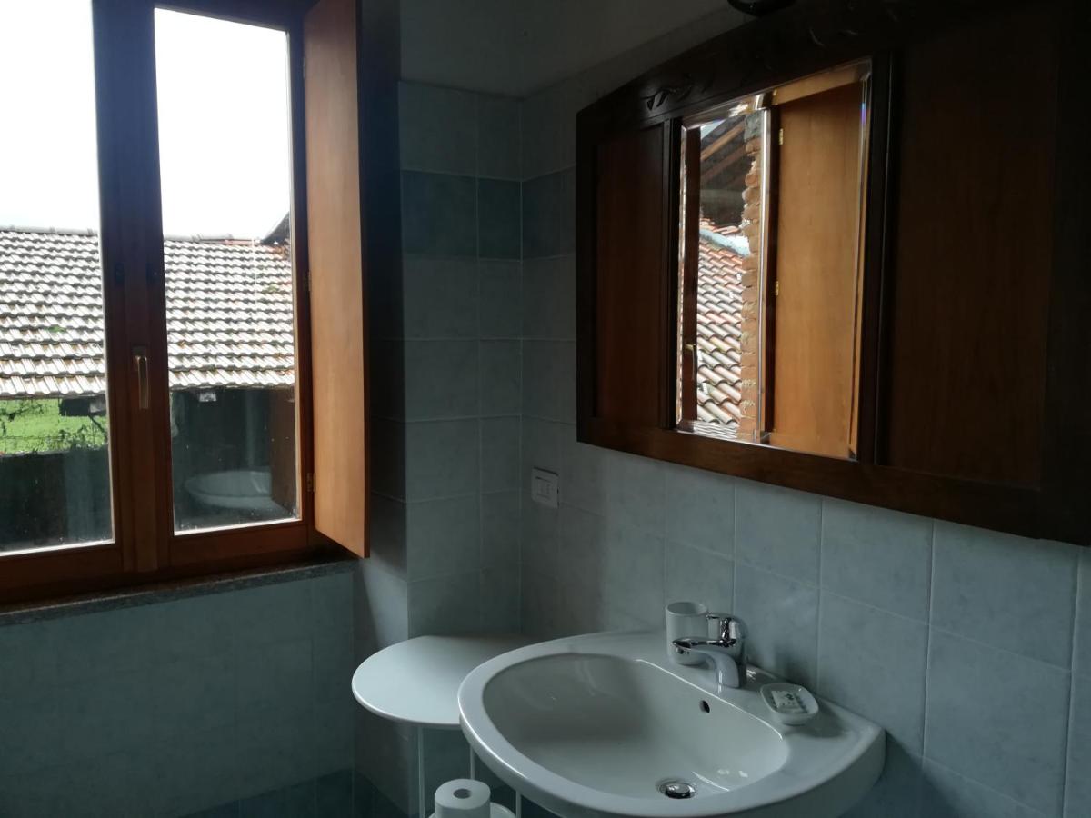 Large Double Room photo 3