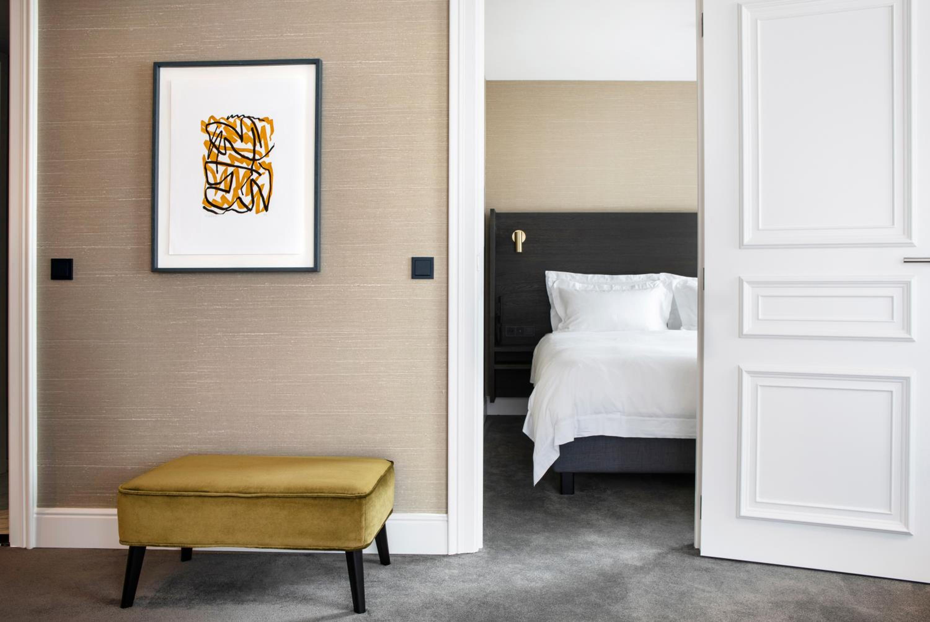 Suite photo 1