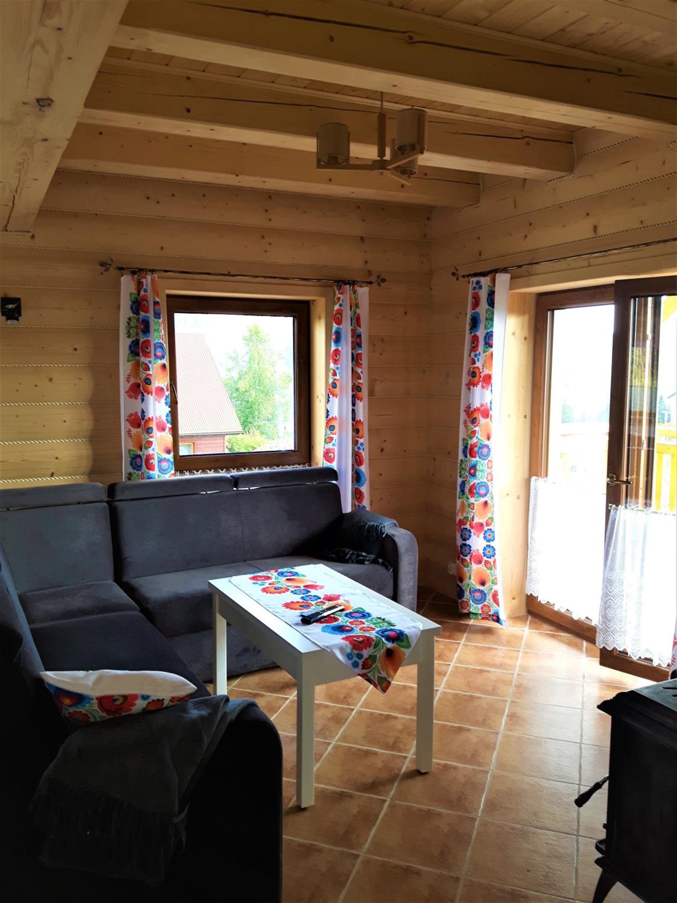 Two-Bedroom Apartment - Photo 3