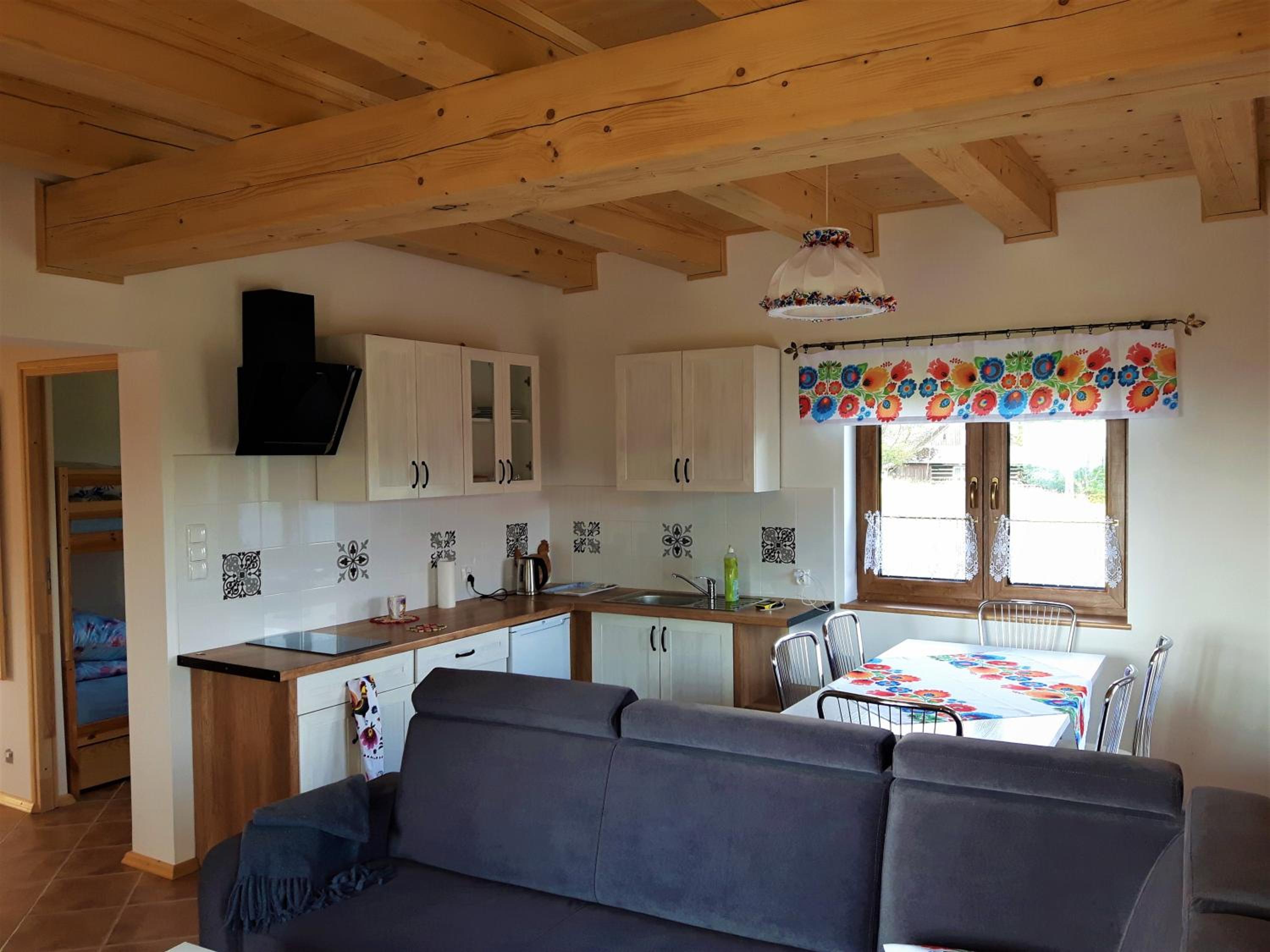 Two-Bedroom Apartment - Photo 2