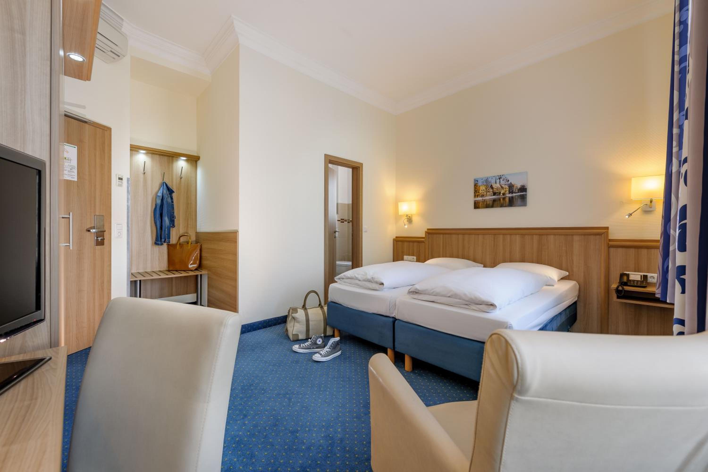 Classic Double Room - Photo 3