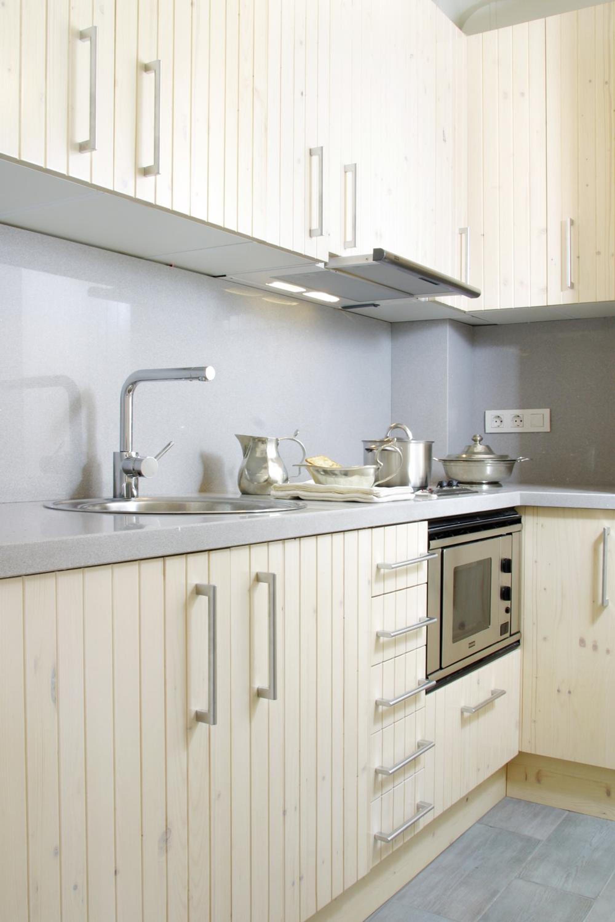 Two-Bedroom Apartment - Ground Floor - Calle Meer 34 photo 2
