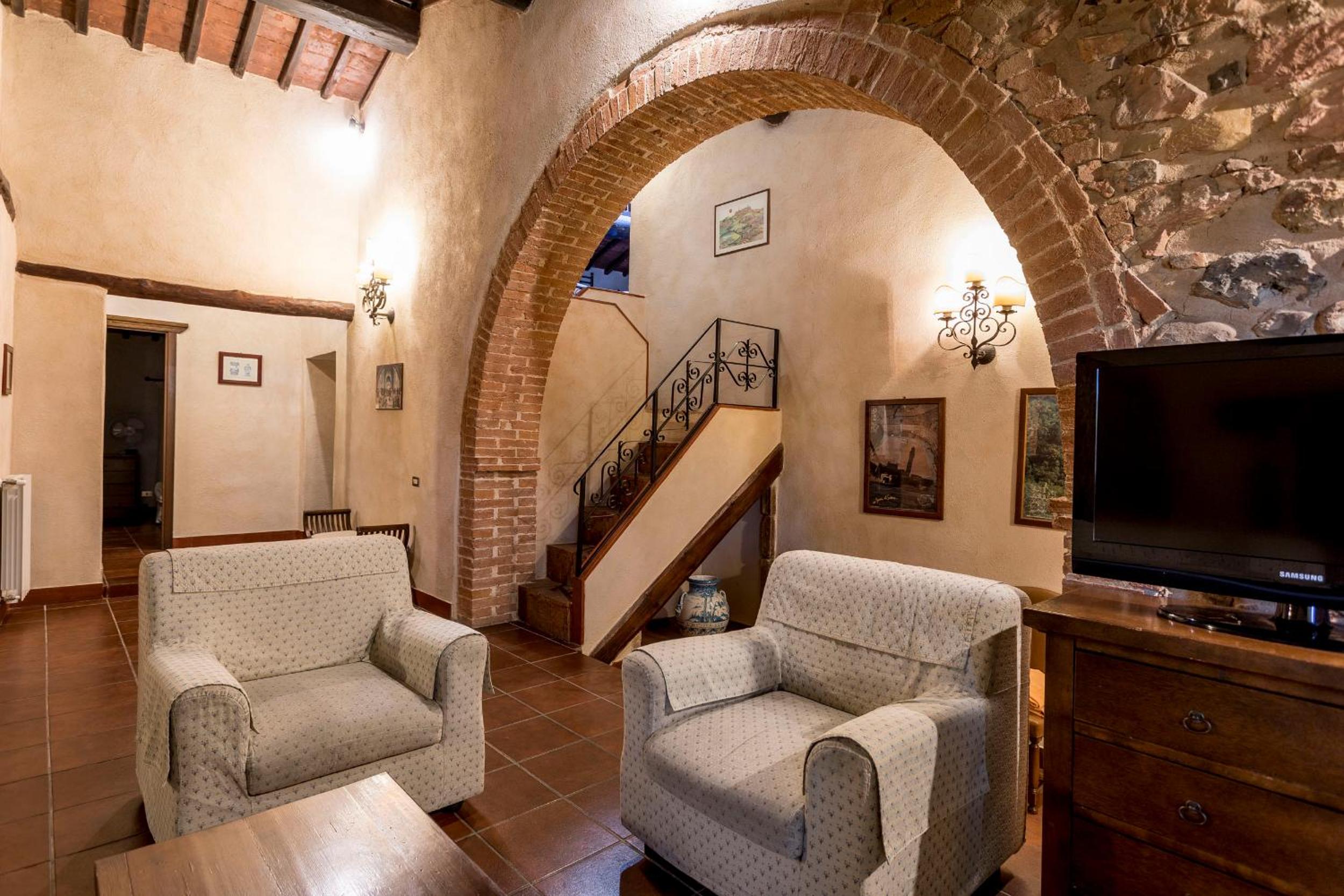 Four-Bedroom House photo 1