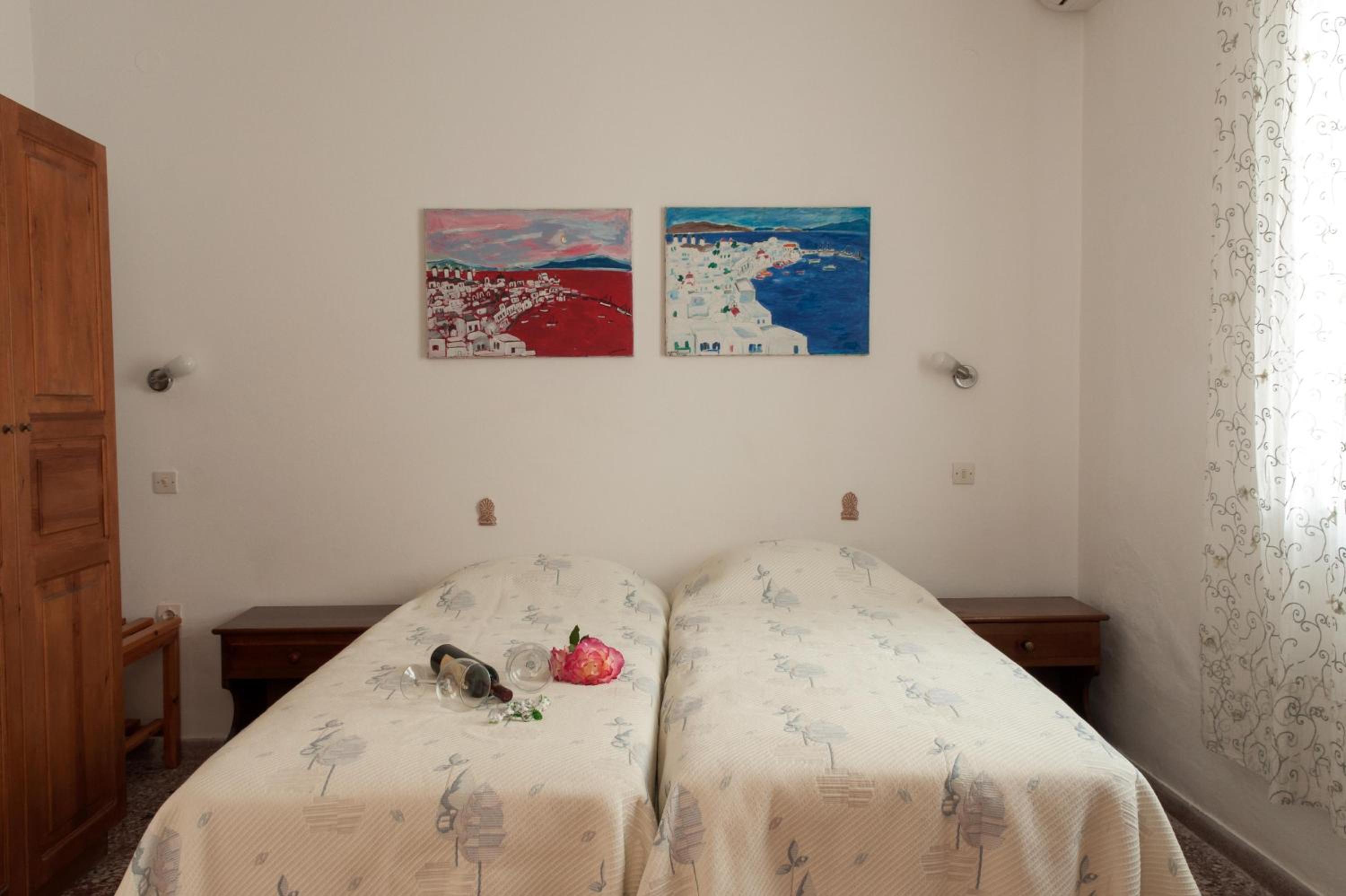 Standard Twin Room photo 3