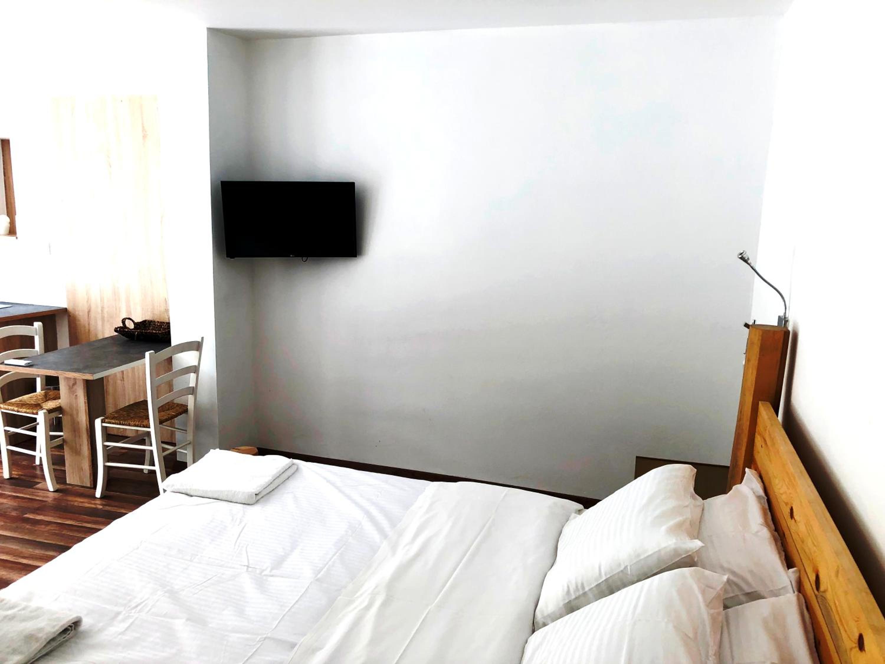 Deluxe Double Room photo 3