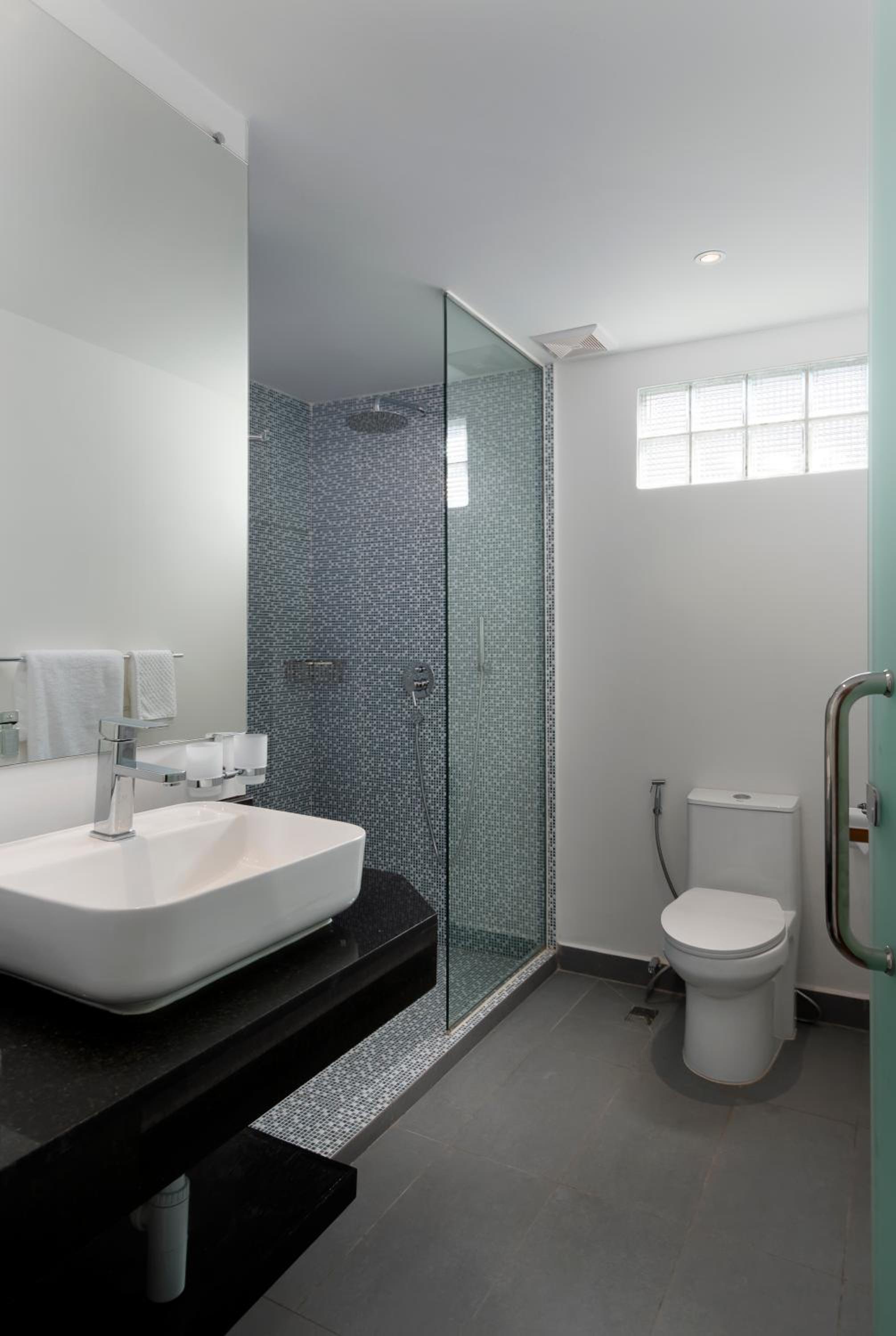 Penthouse Studio - Photo 11