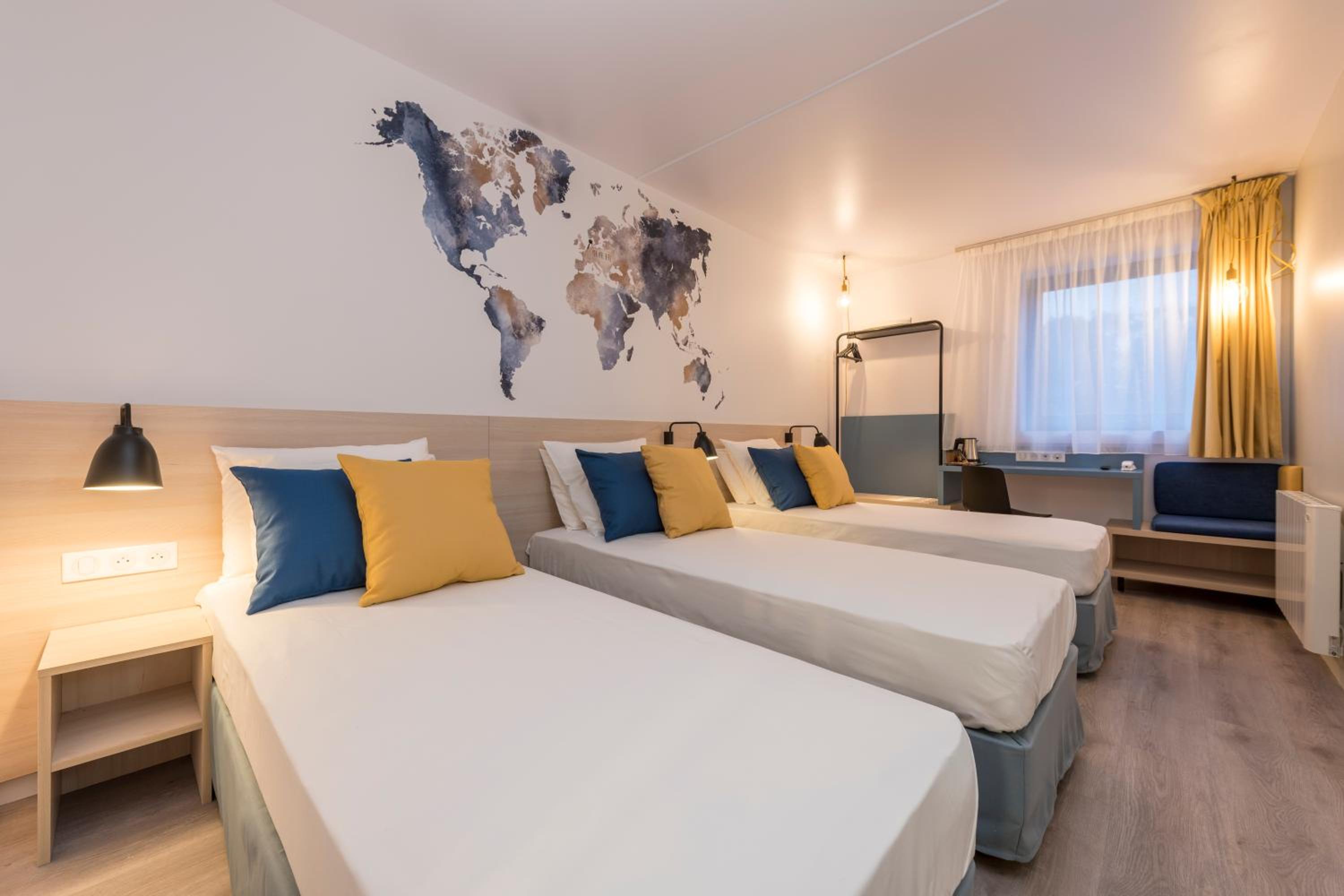 Triple Room - Photo 1