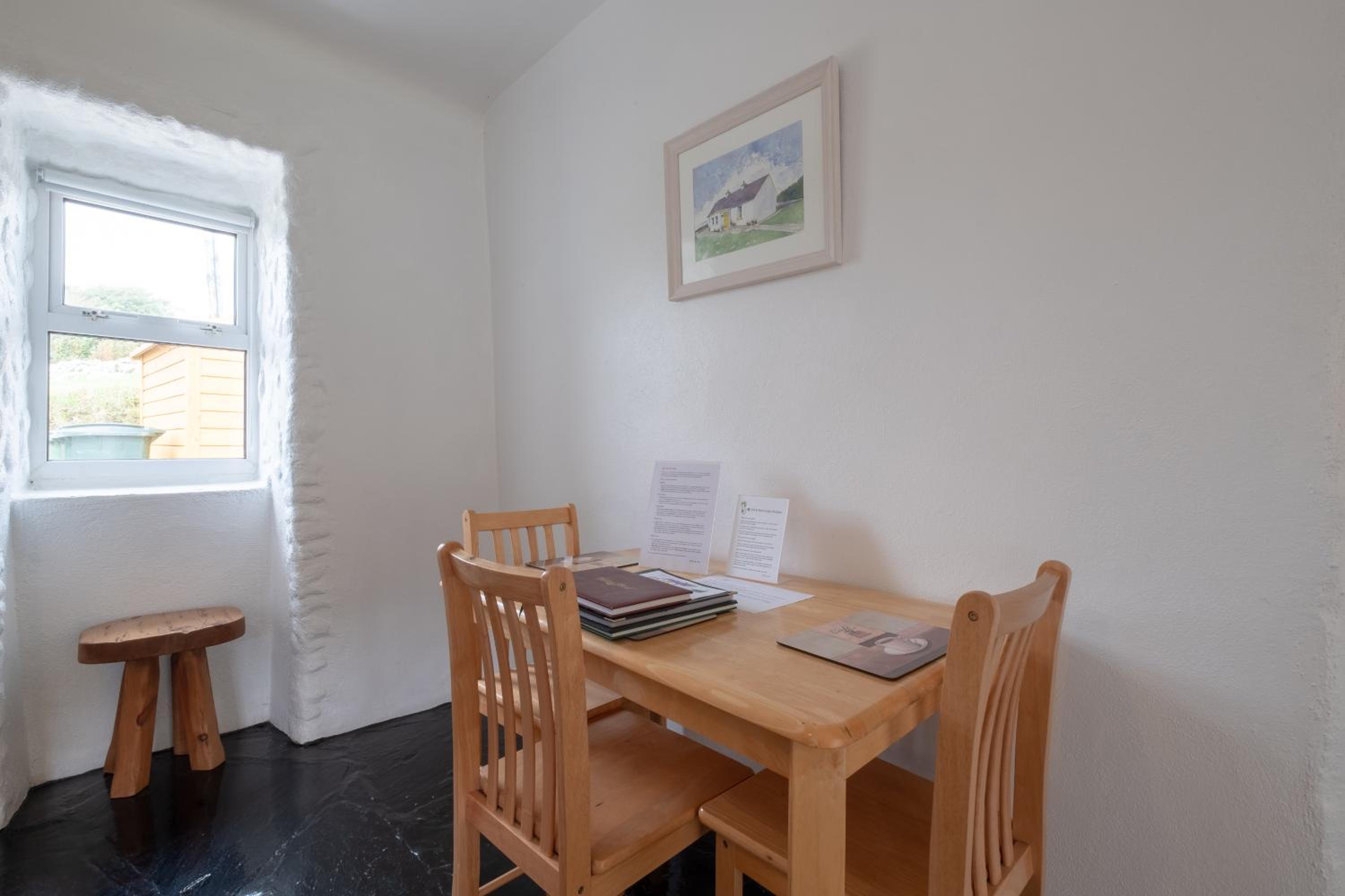 Two-Bedroom House photo 2