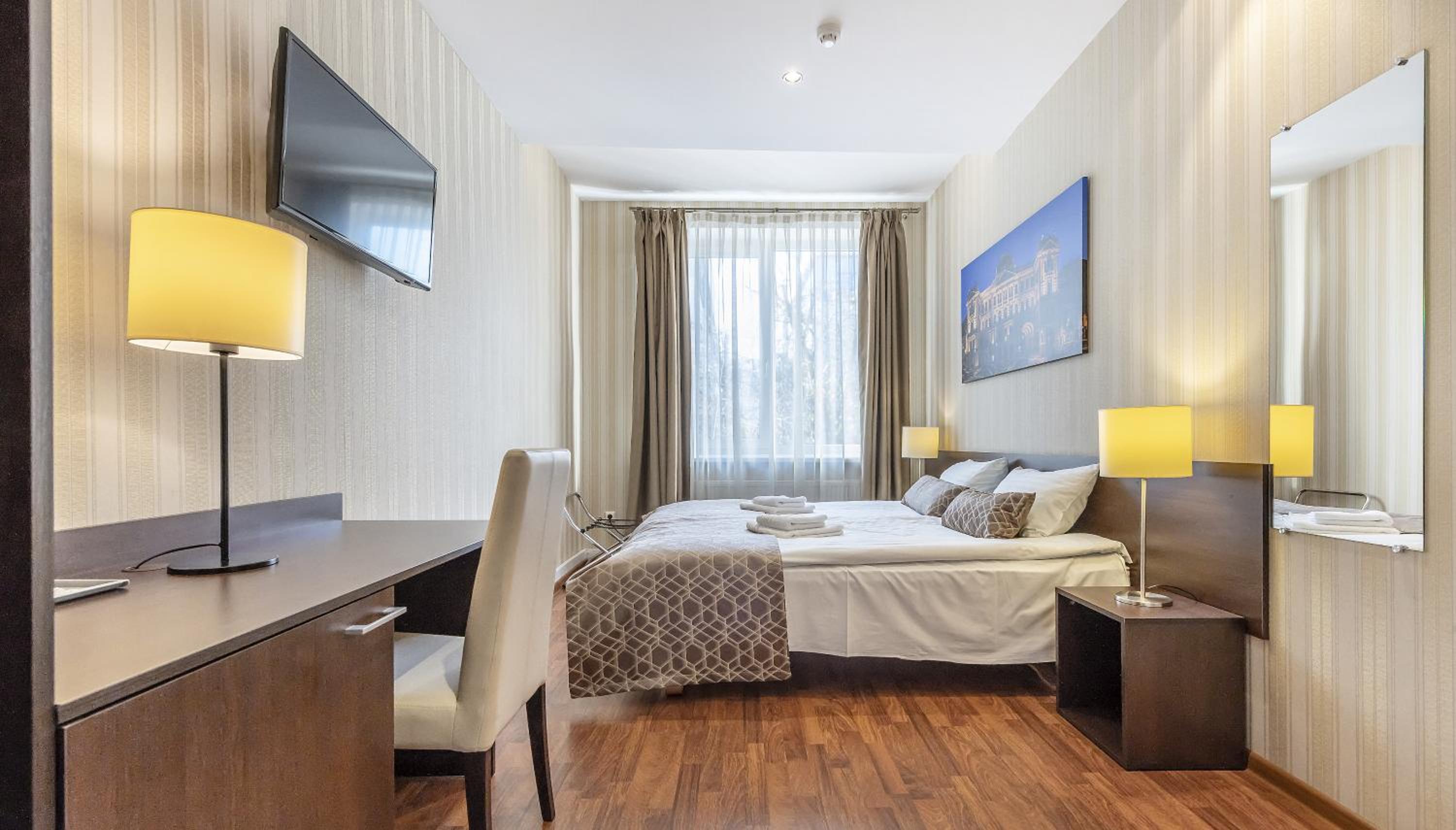 Standard Double Room - Photo 4