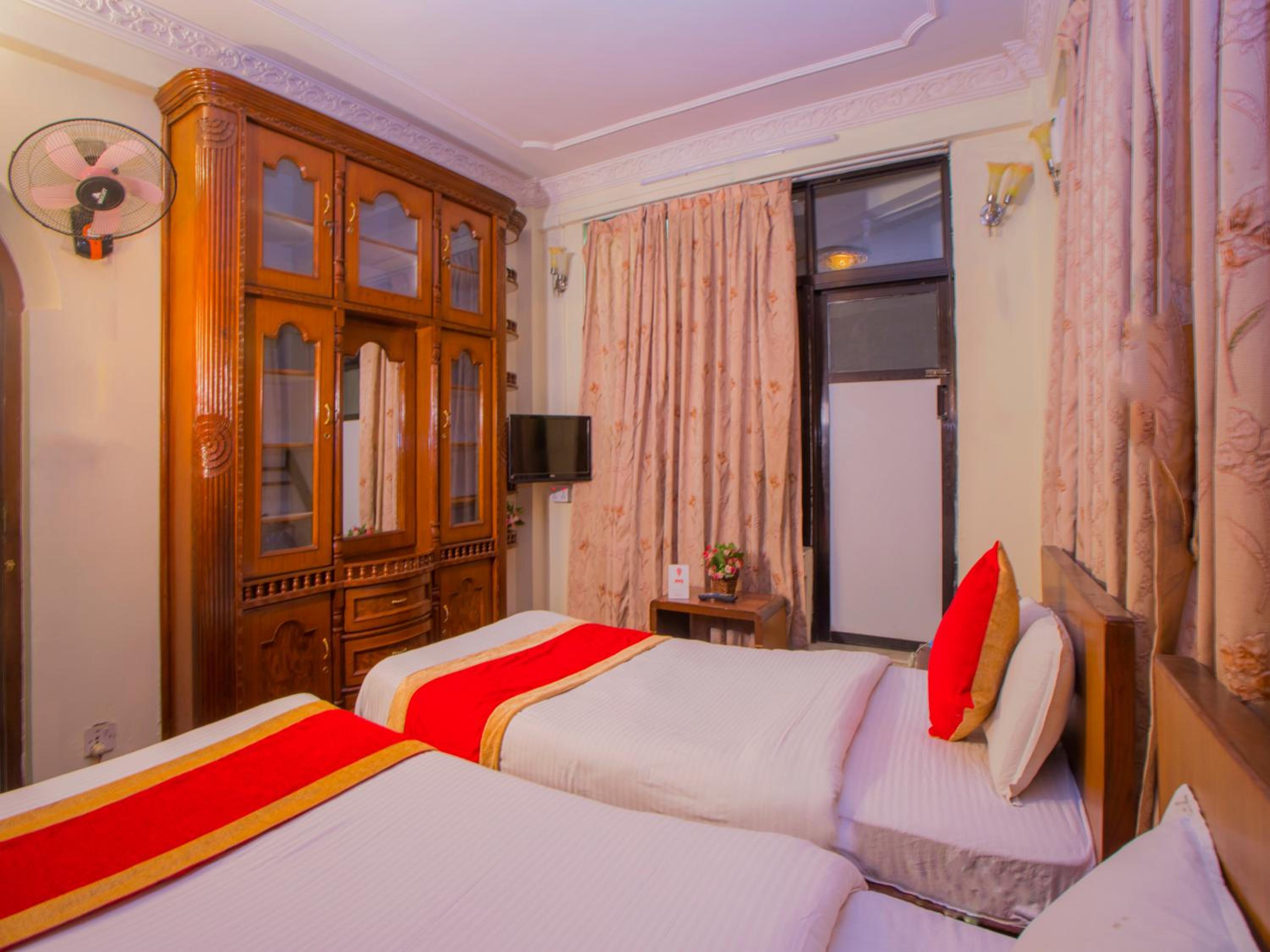Classic Triple Room photo 2