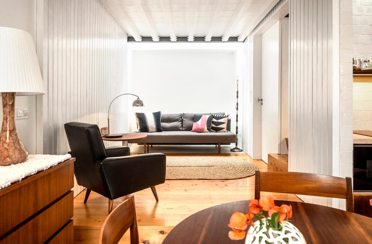Duplex One-Bedroom Apartment photo 1