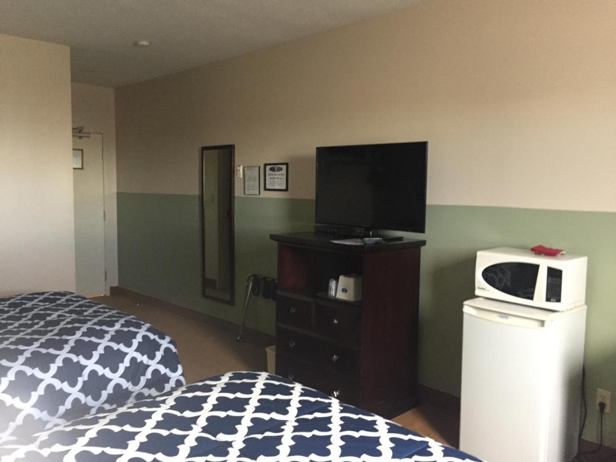 Standard Queen Room photo 1