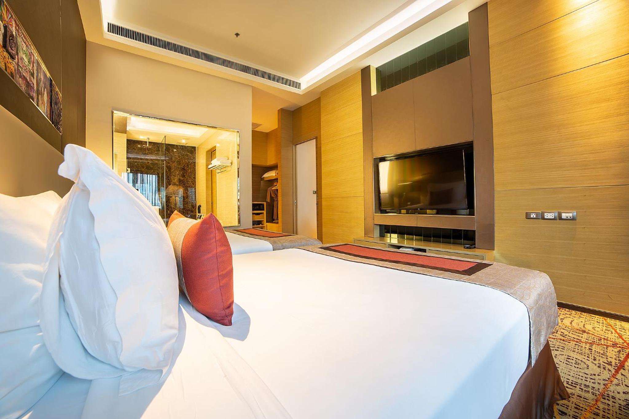 Presidential Suite photo 2
