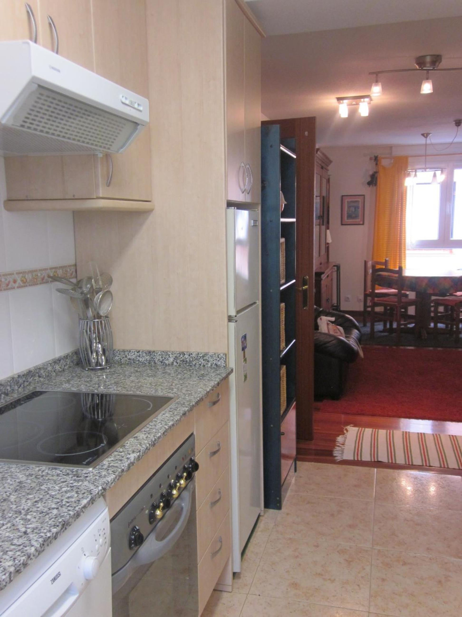 Apartment photo 3