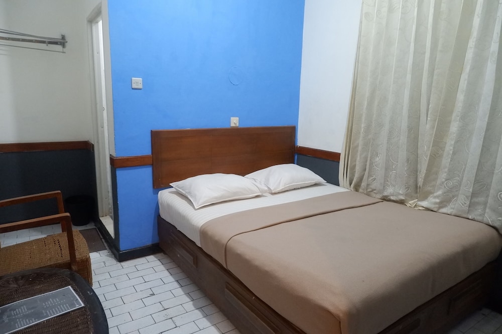 Standard Room - Photo 1
