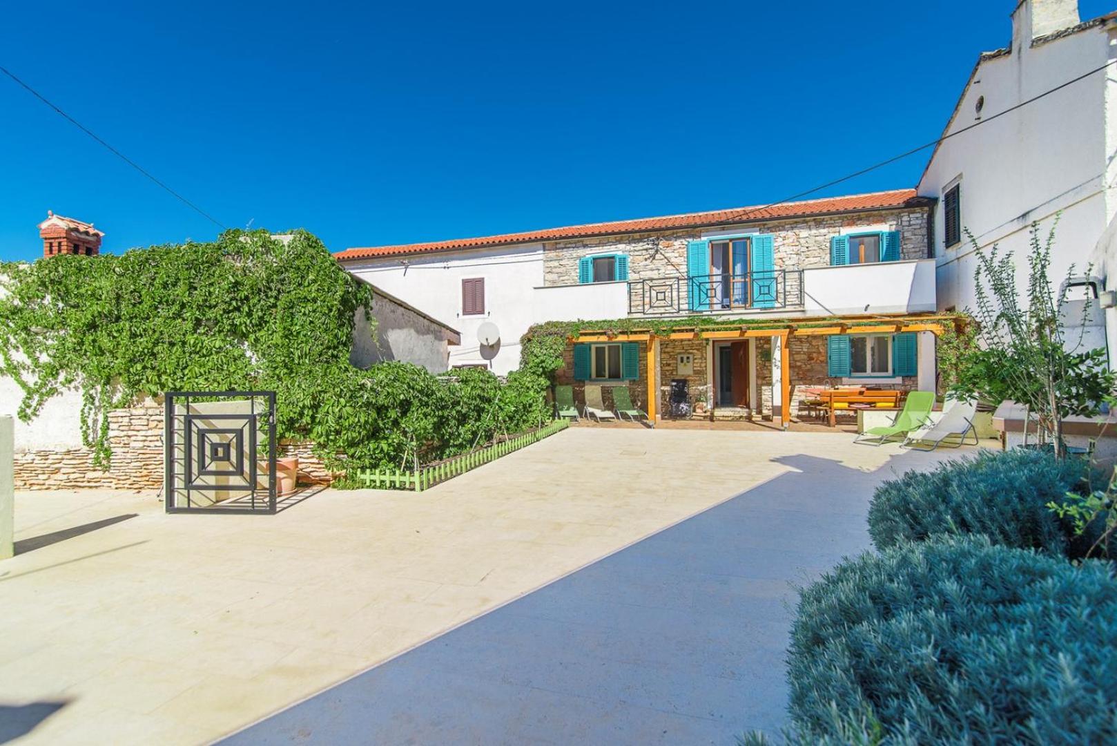 Vacation Home photo 2