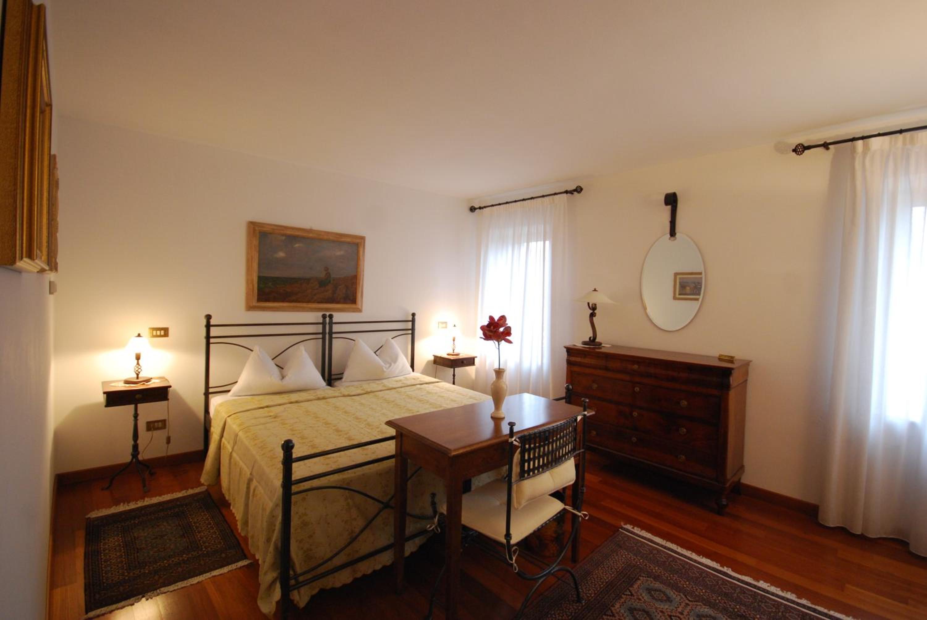Double Room with Sea View - Photo 7