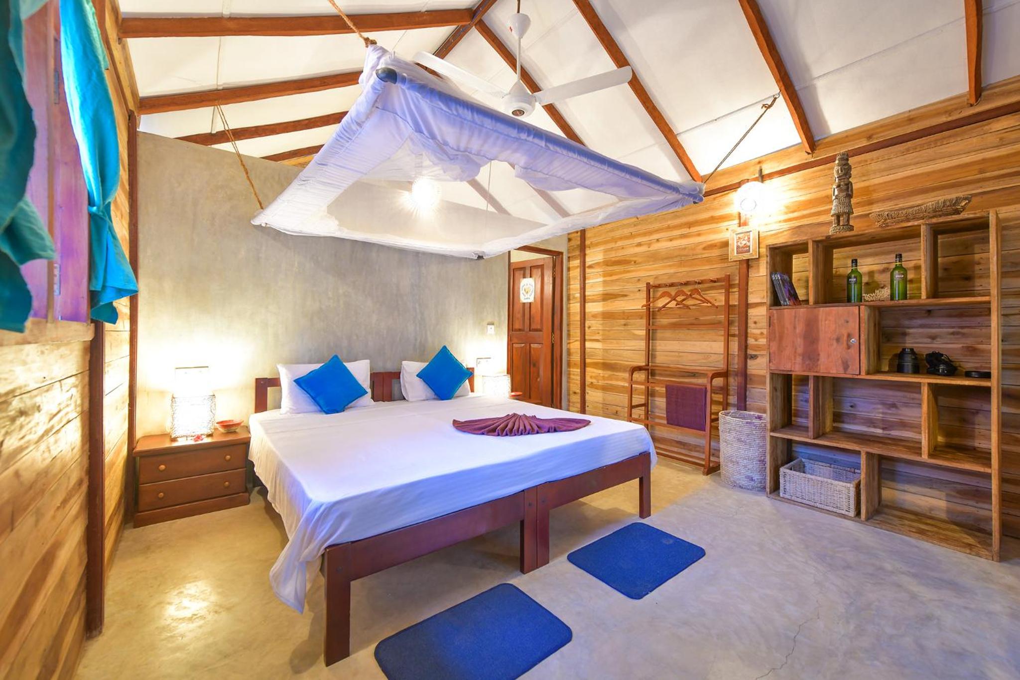 Superior Bungalow with Free 24 hours Check-in & Check-out photo 3