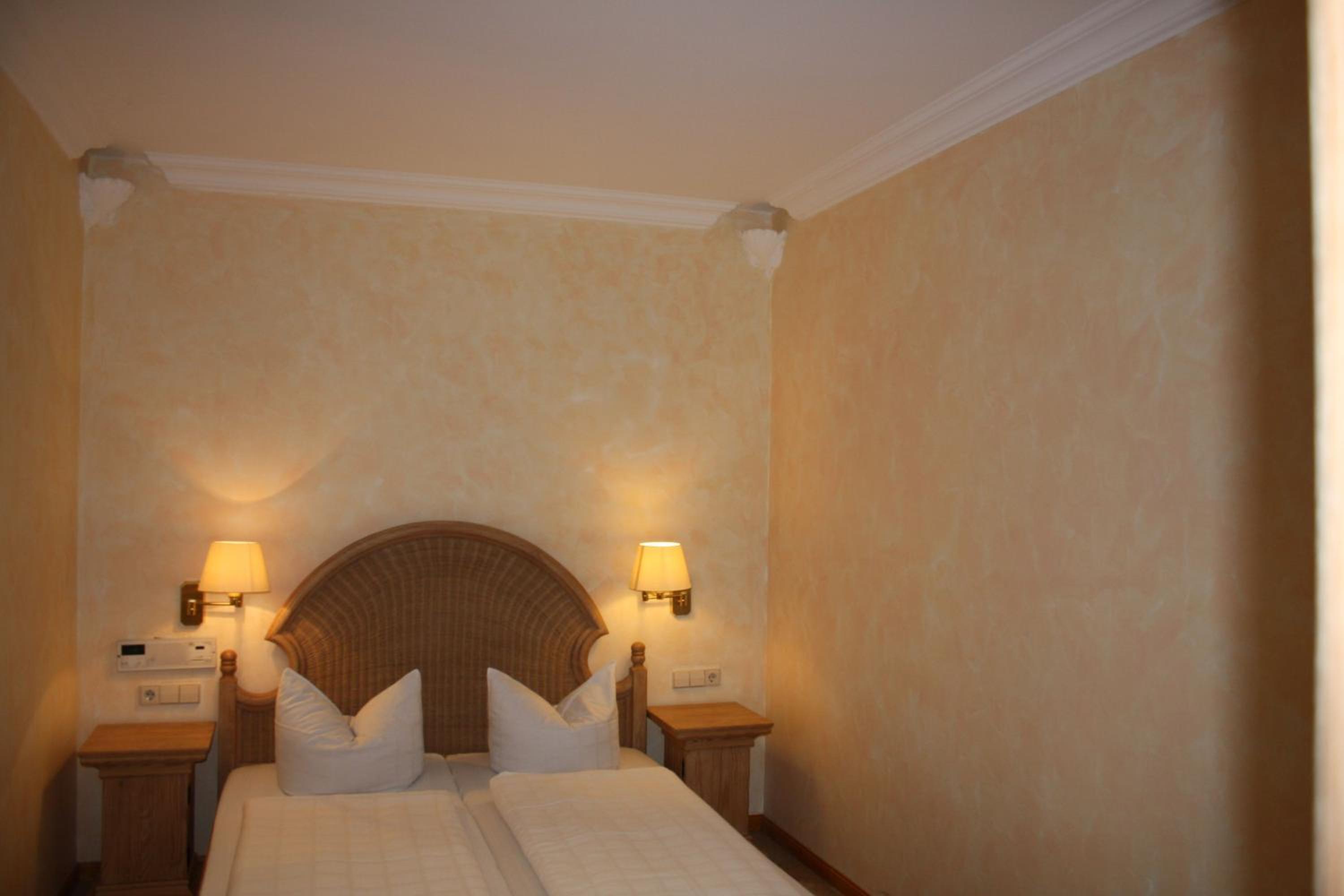 Double Room - Photo 2