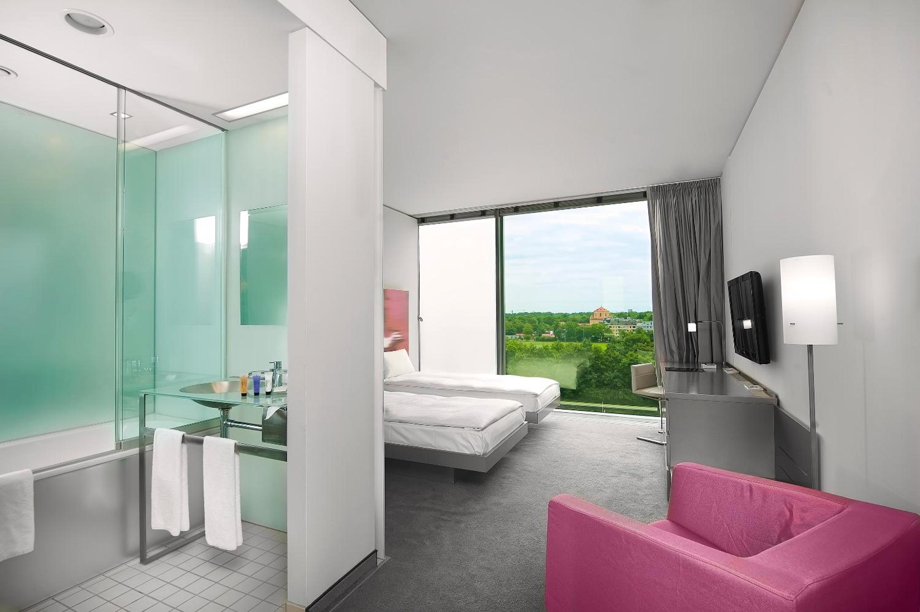 Innside Premium Room thumbnail 6