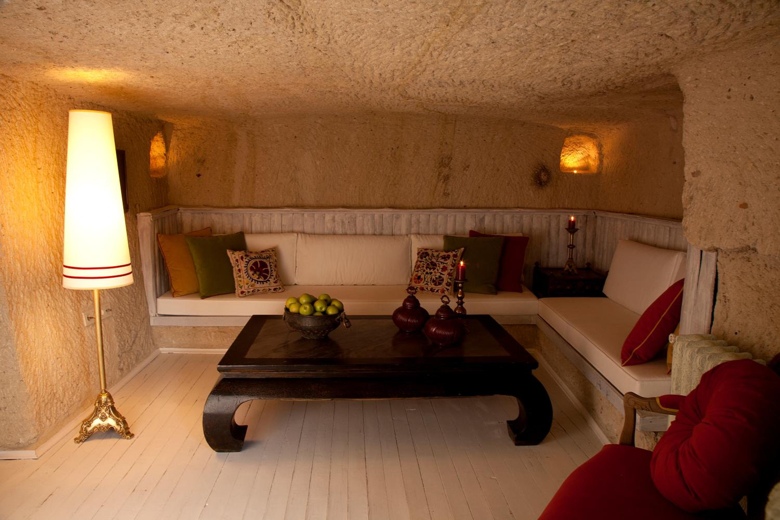 Suite - Photo 7