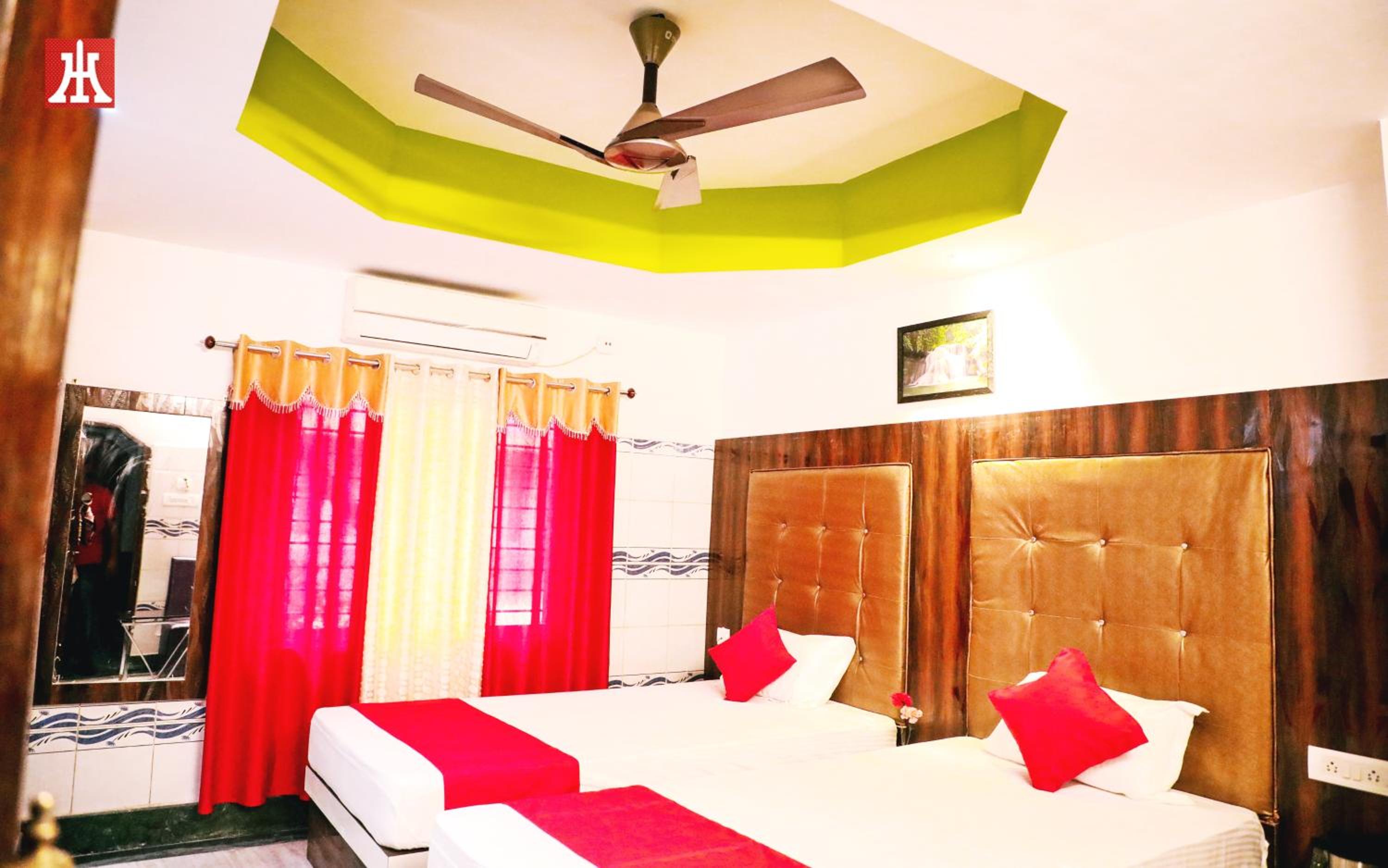 Deluxe Double Or Twin Room photo 1