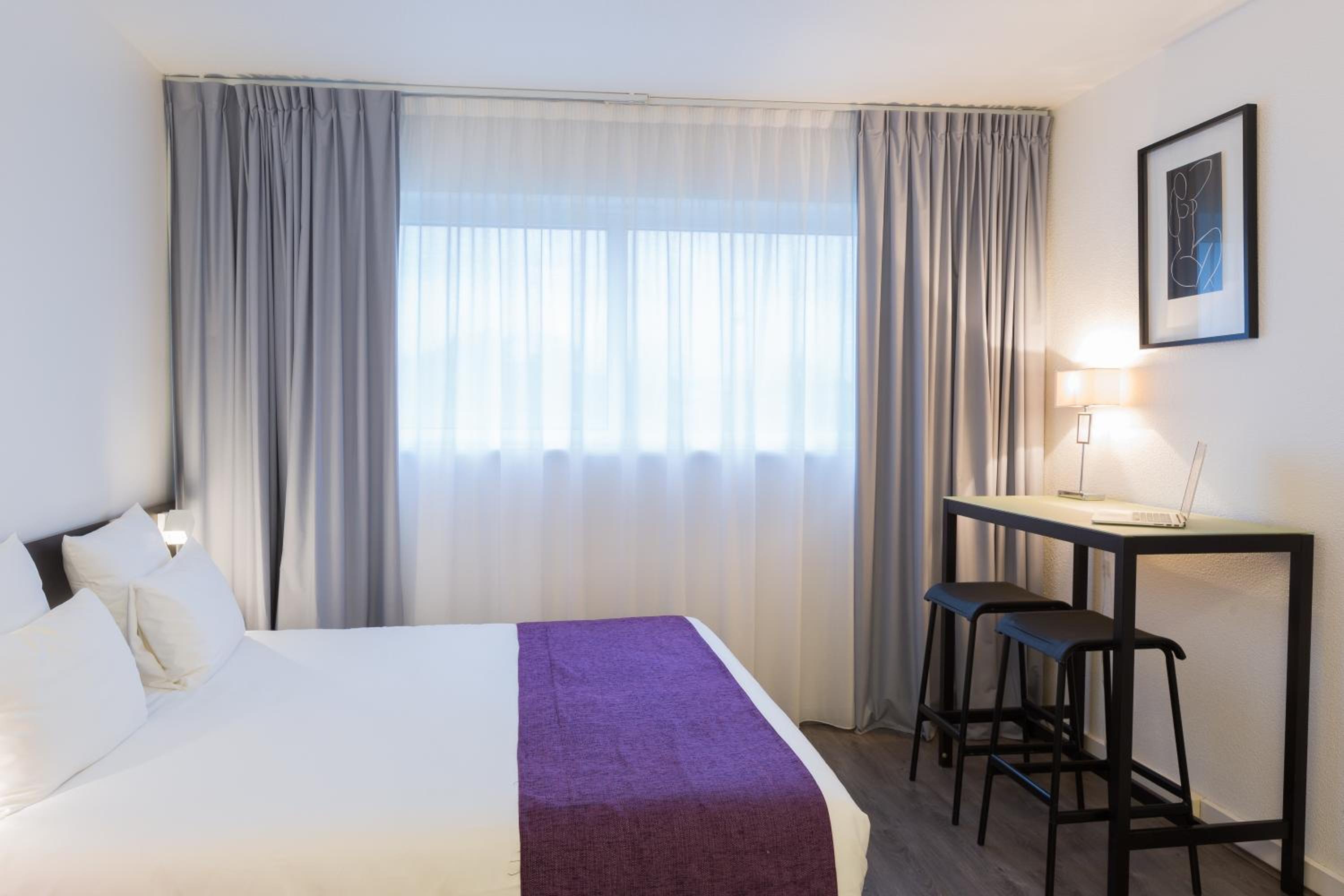 Classic Double Room with Double Sofa Bed