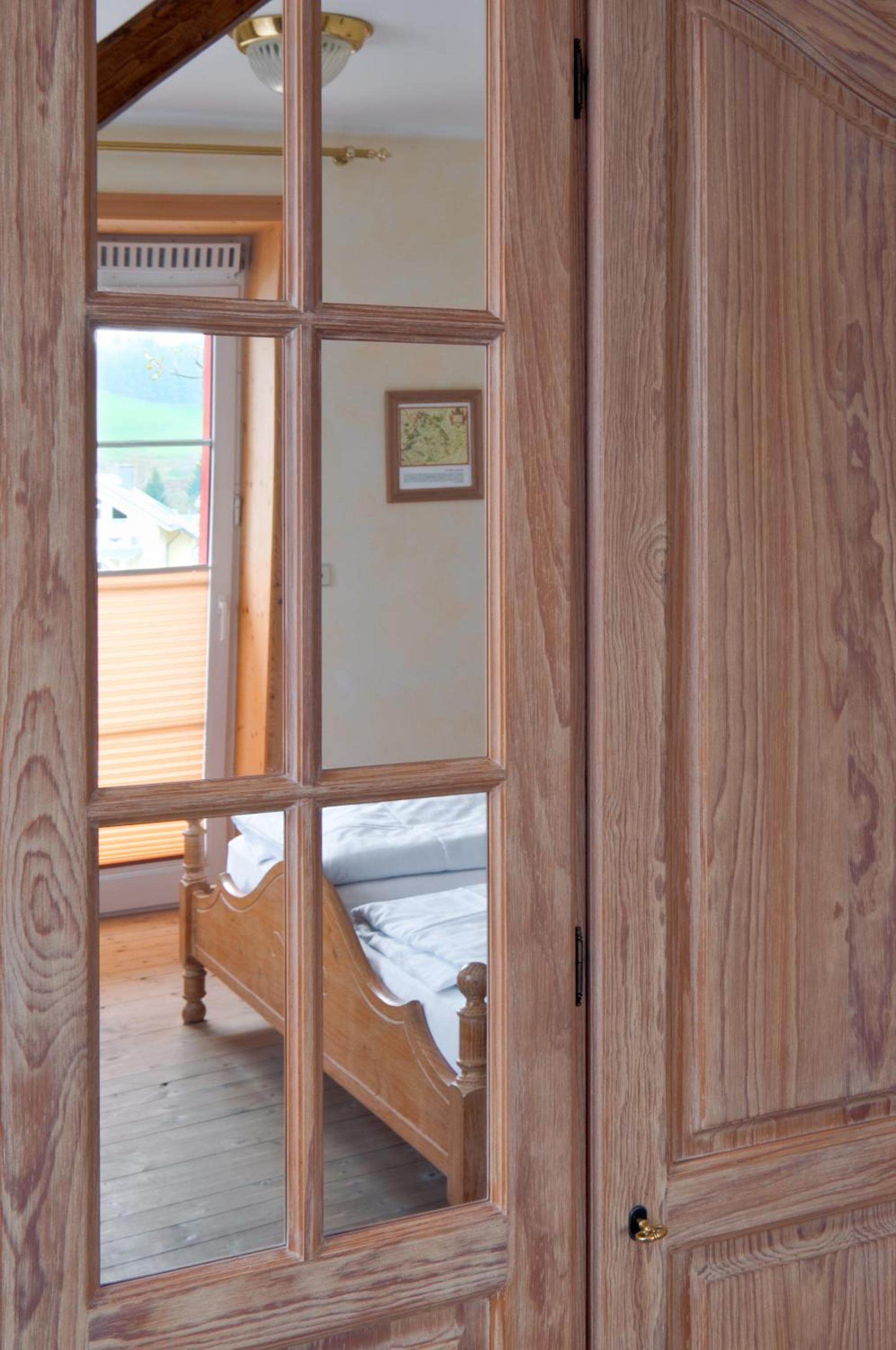 Double Room - Photo 5