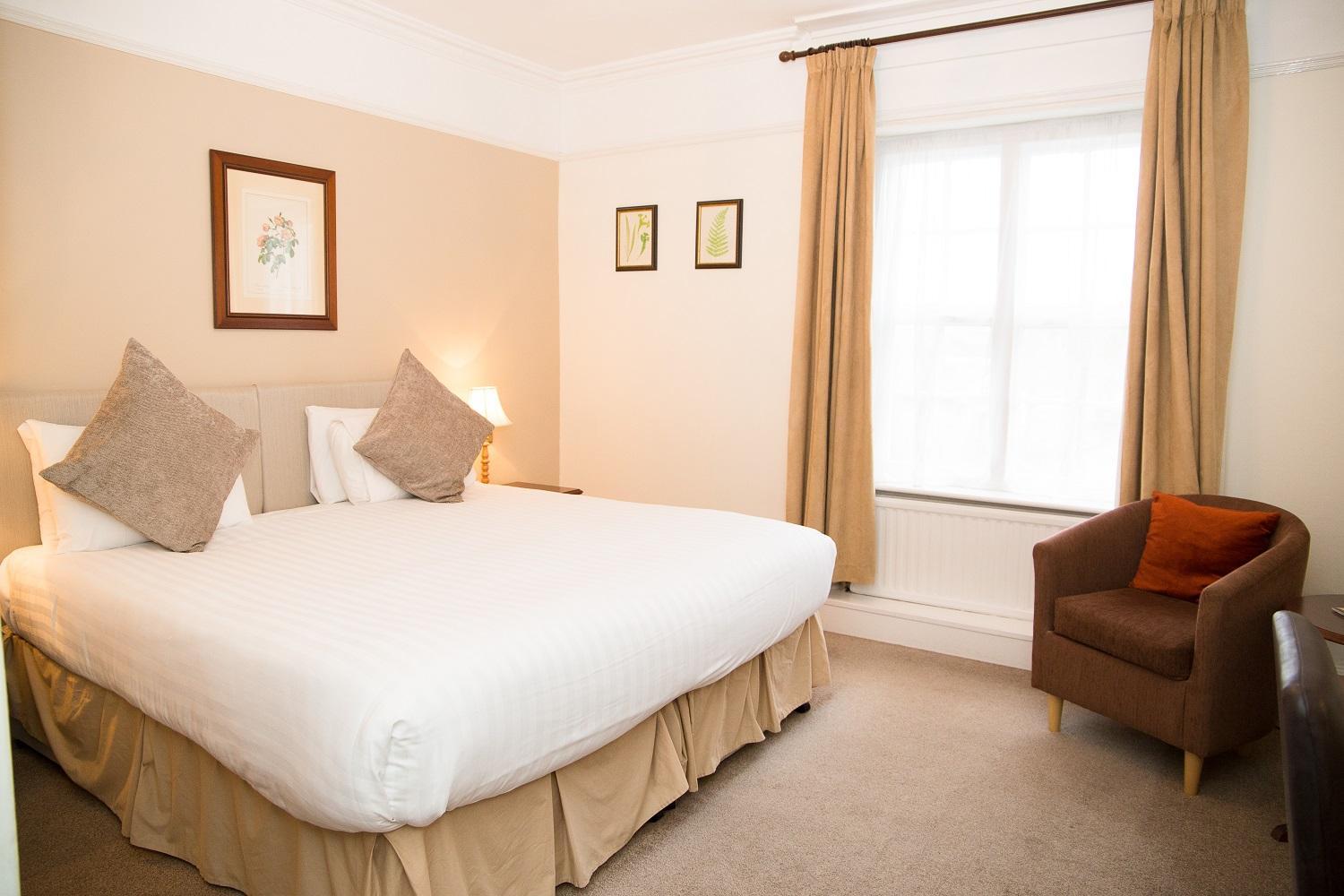 Double Room - Photo 6