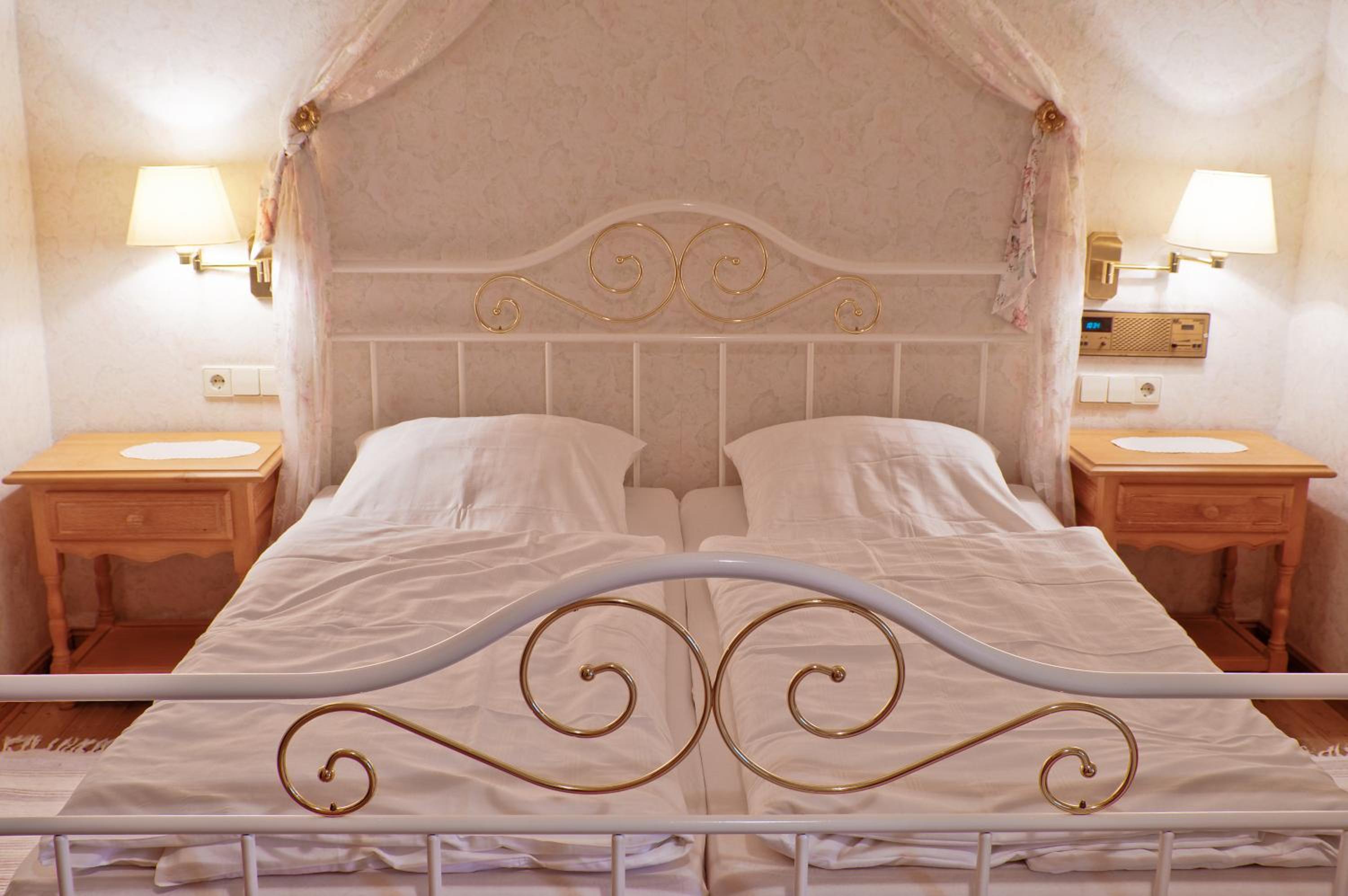 Double Room - Photo 4