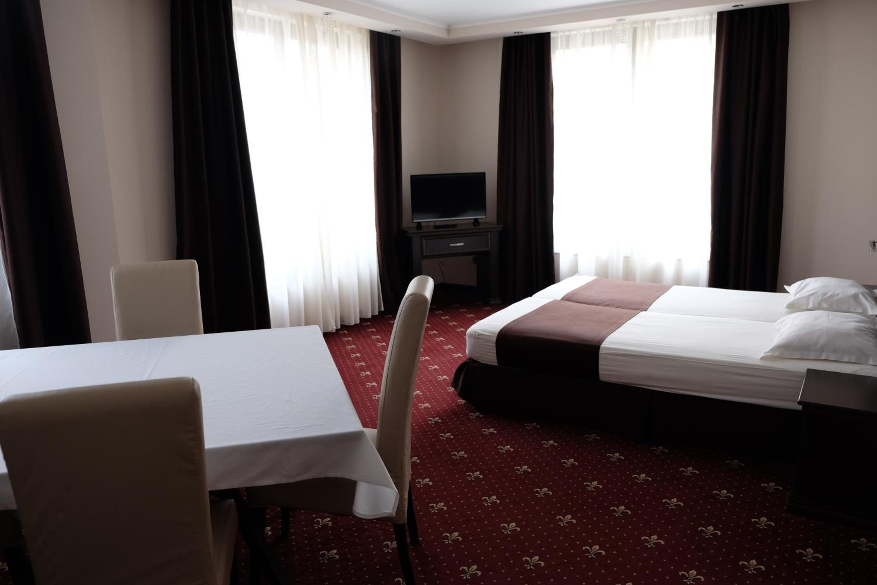 Family Suite - Photo 2