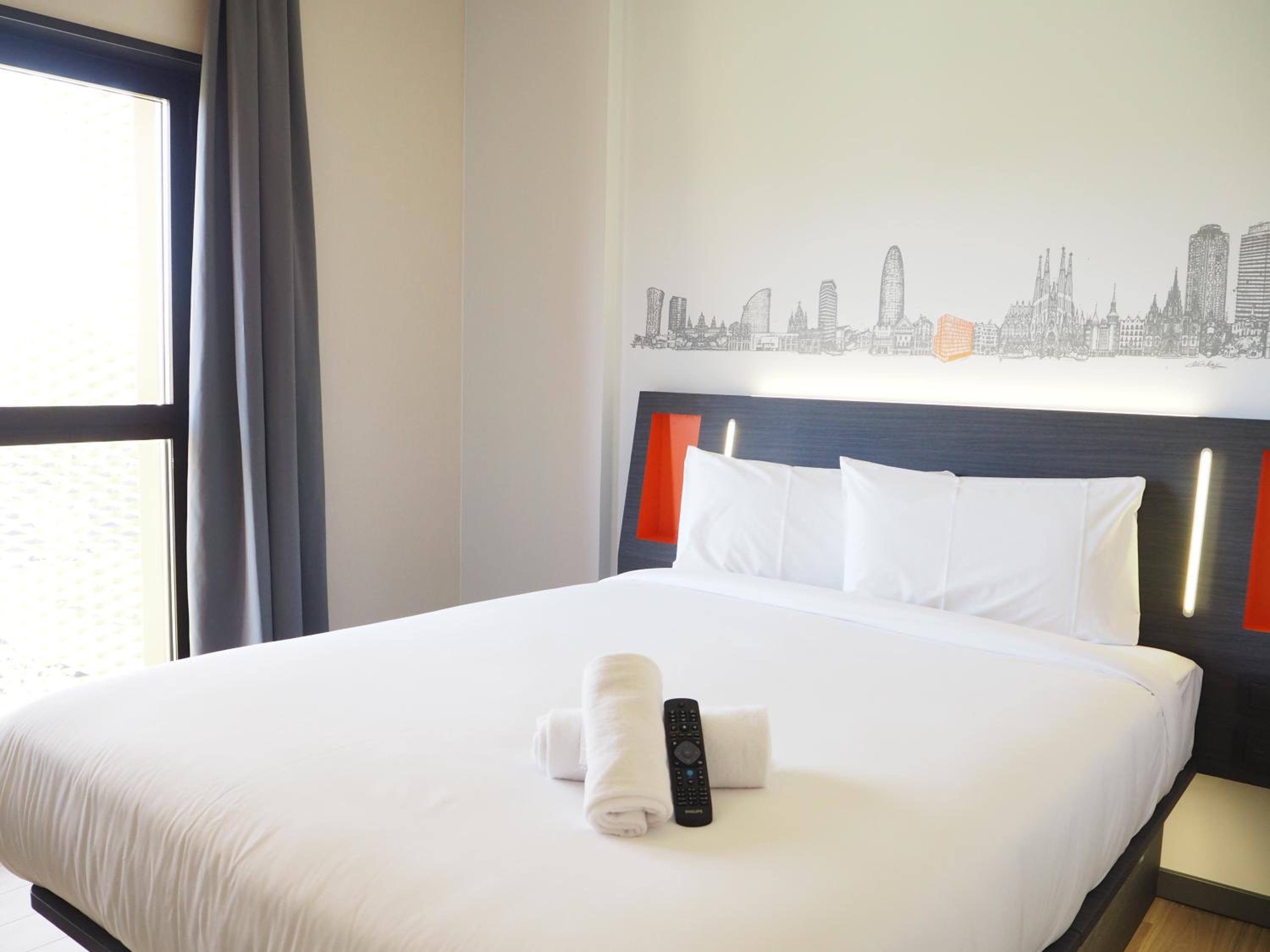 Double Room with Window photo 3
