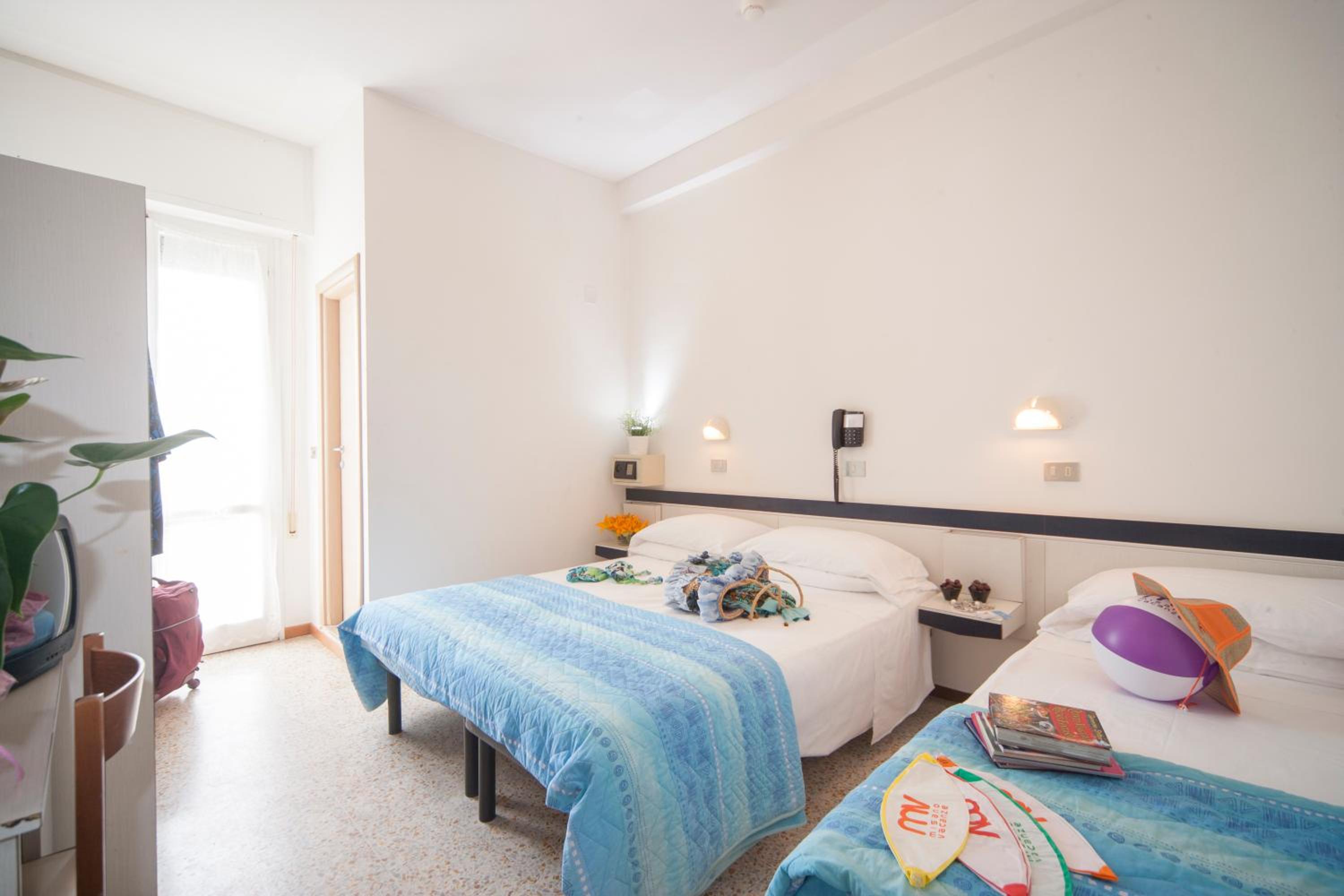 Standard Triple Room photo 1