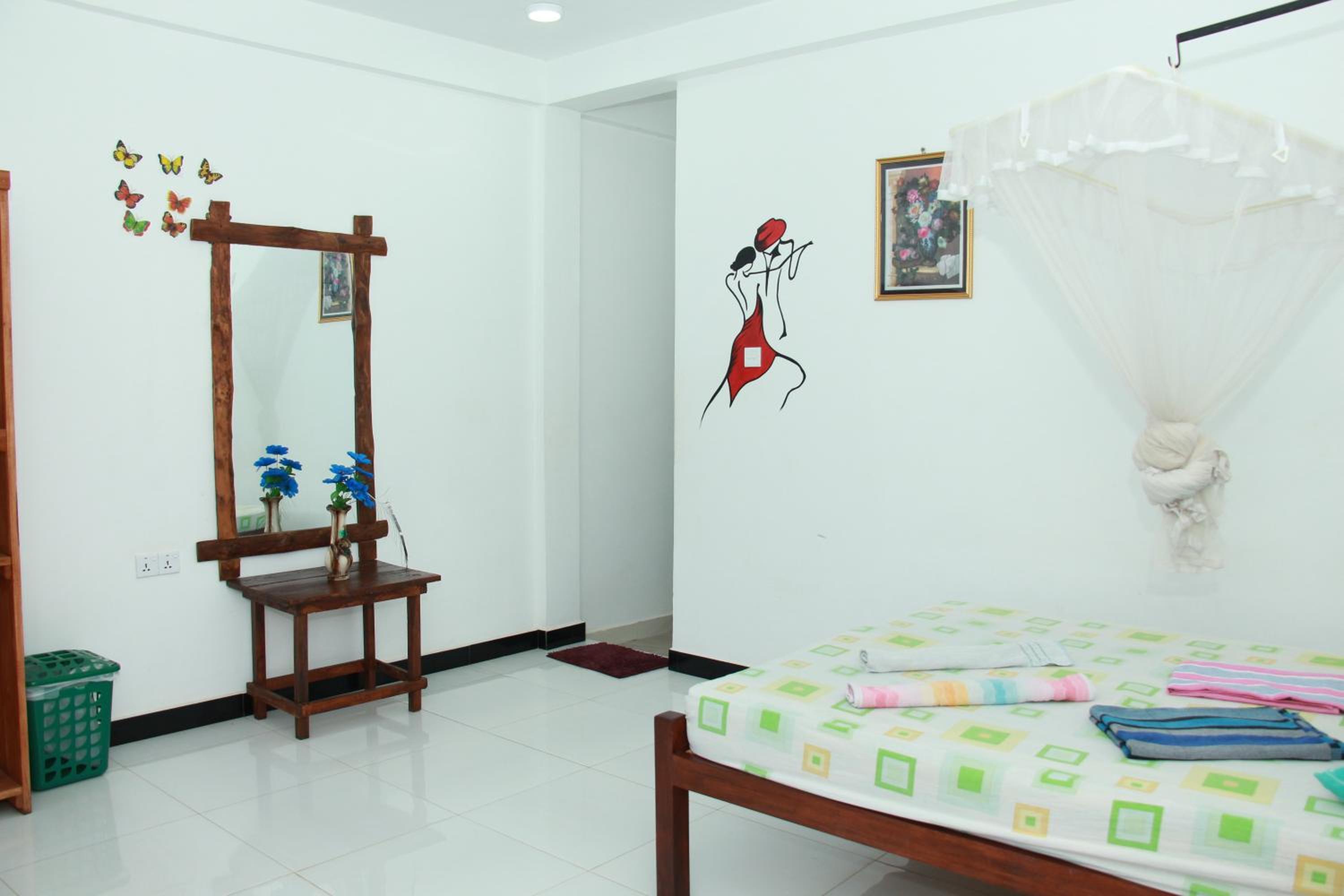 Double or Twin Room with Garden View photo 2