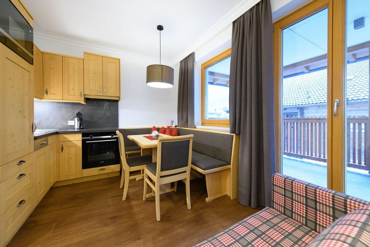 One-Bedroom Apartment - Photo 1